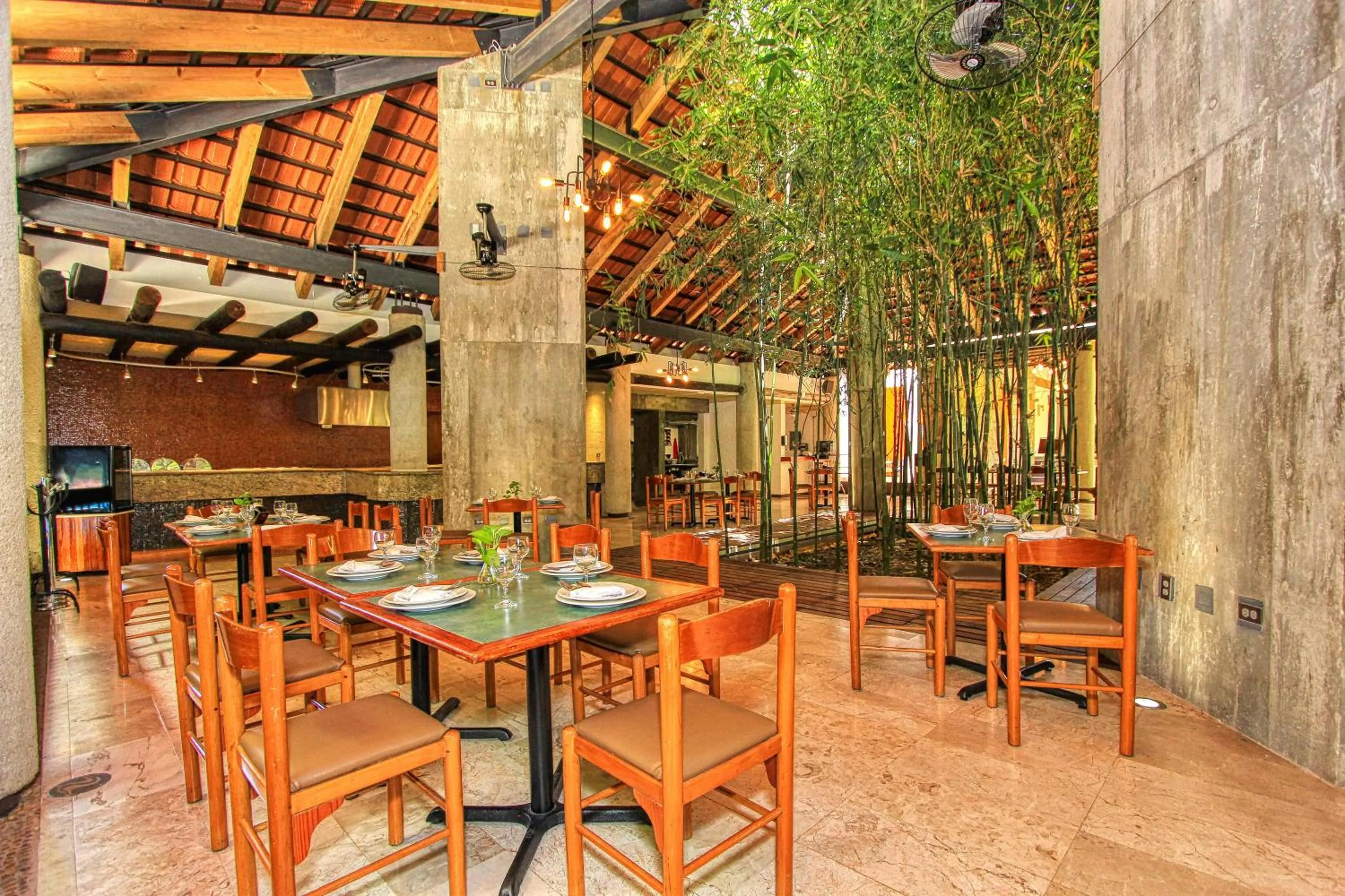 Restaurant/places to eat in Hotel Ciudad Real Palenque