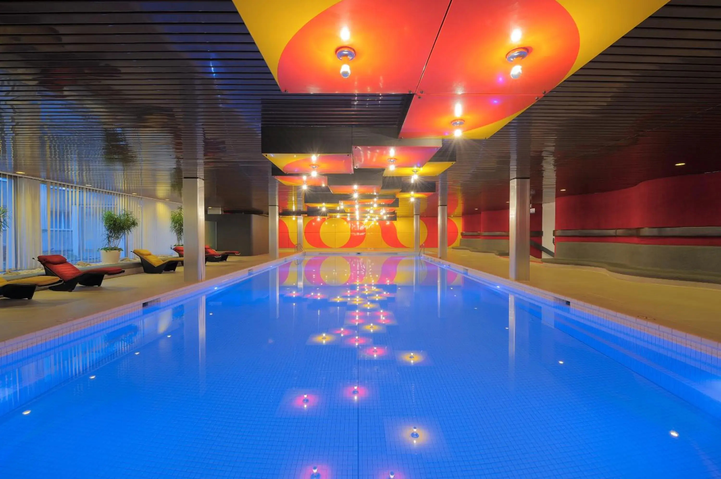 Swimming pool in Radisson Blu, Basel Swimming pool in Radisson Blu, Basel