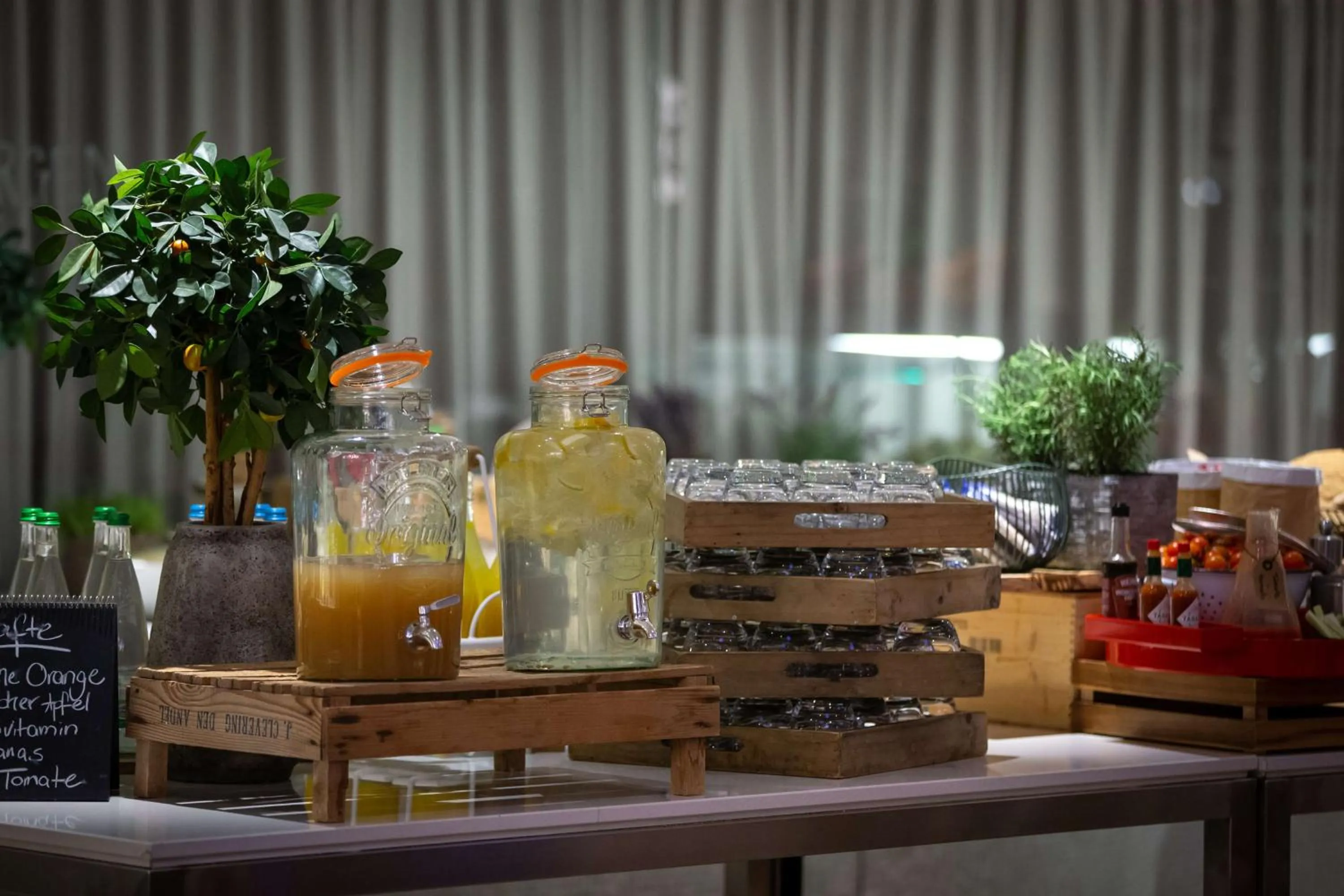 Restaurant/places to eat in Radisson Blu, Basel