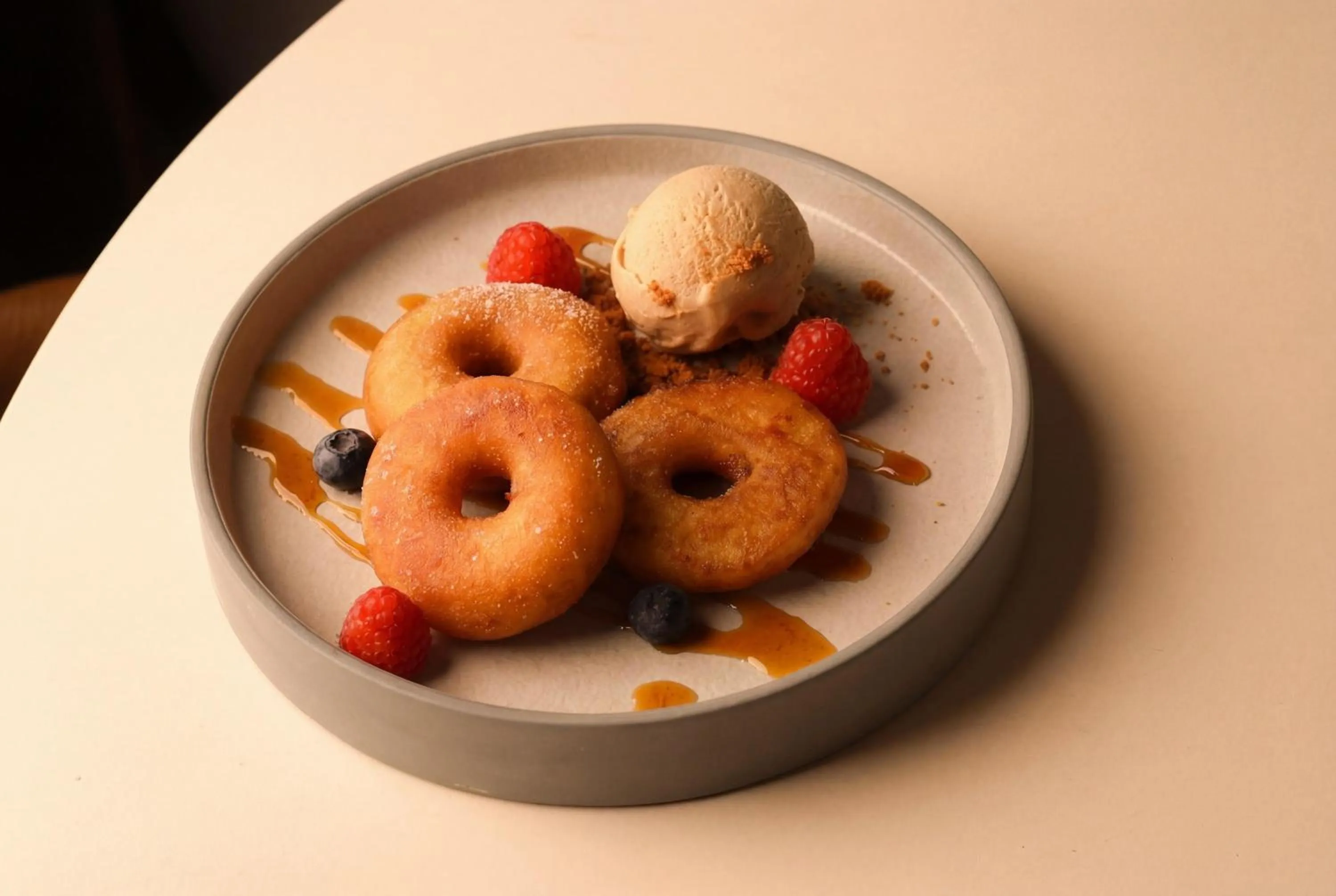 Restaurant/places to eat in Radisson Blu, Basel