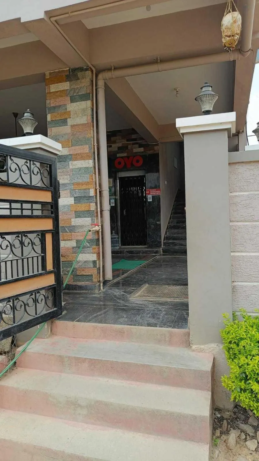 Facade/entrance in Hotel O REDDY'S GRAND LUXURY ROOMS
