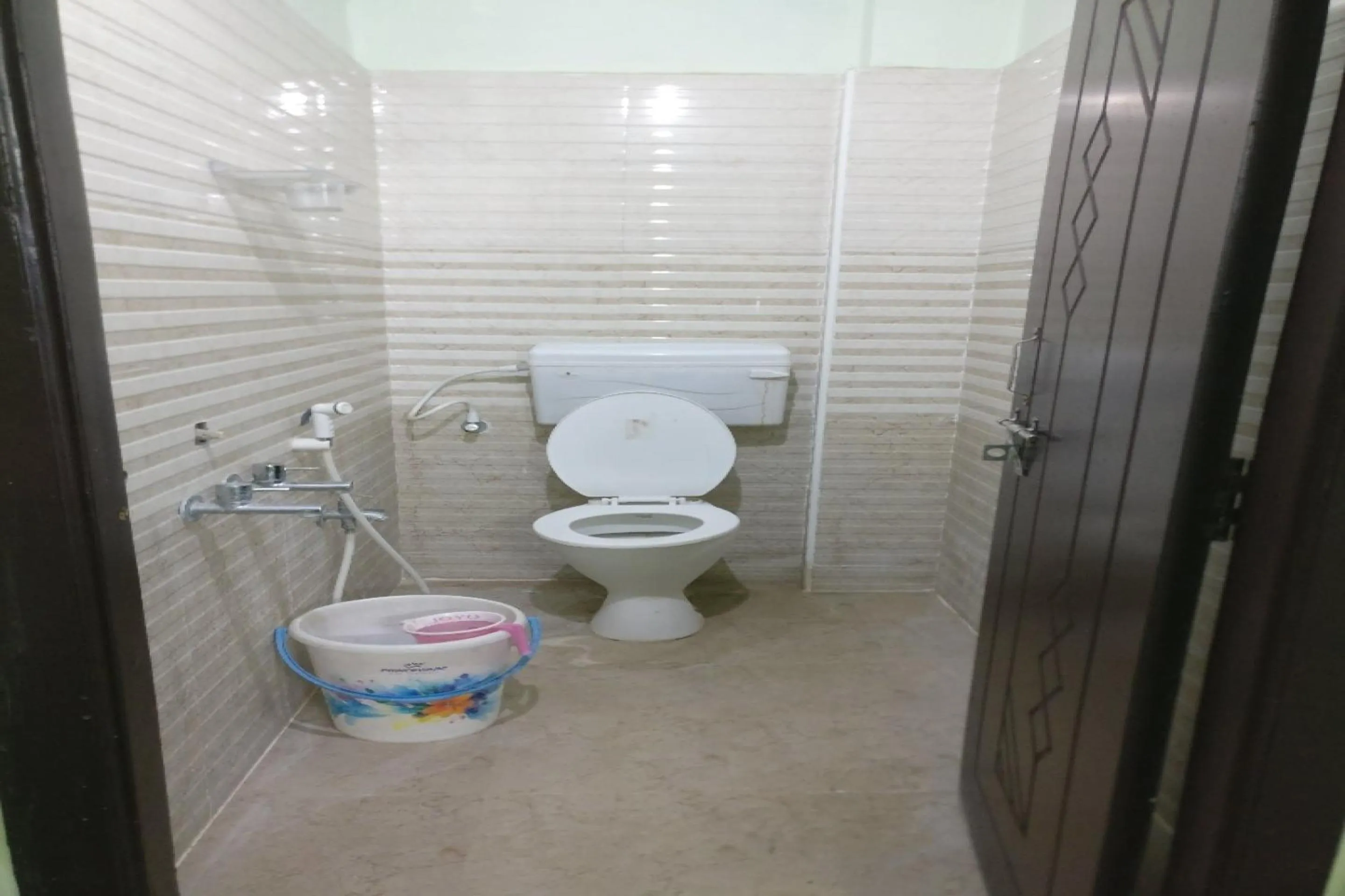 Bathroom in Hotel O REDDY'S GRAND LUXURY ROOMS