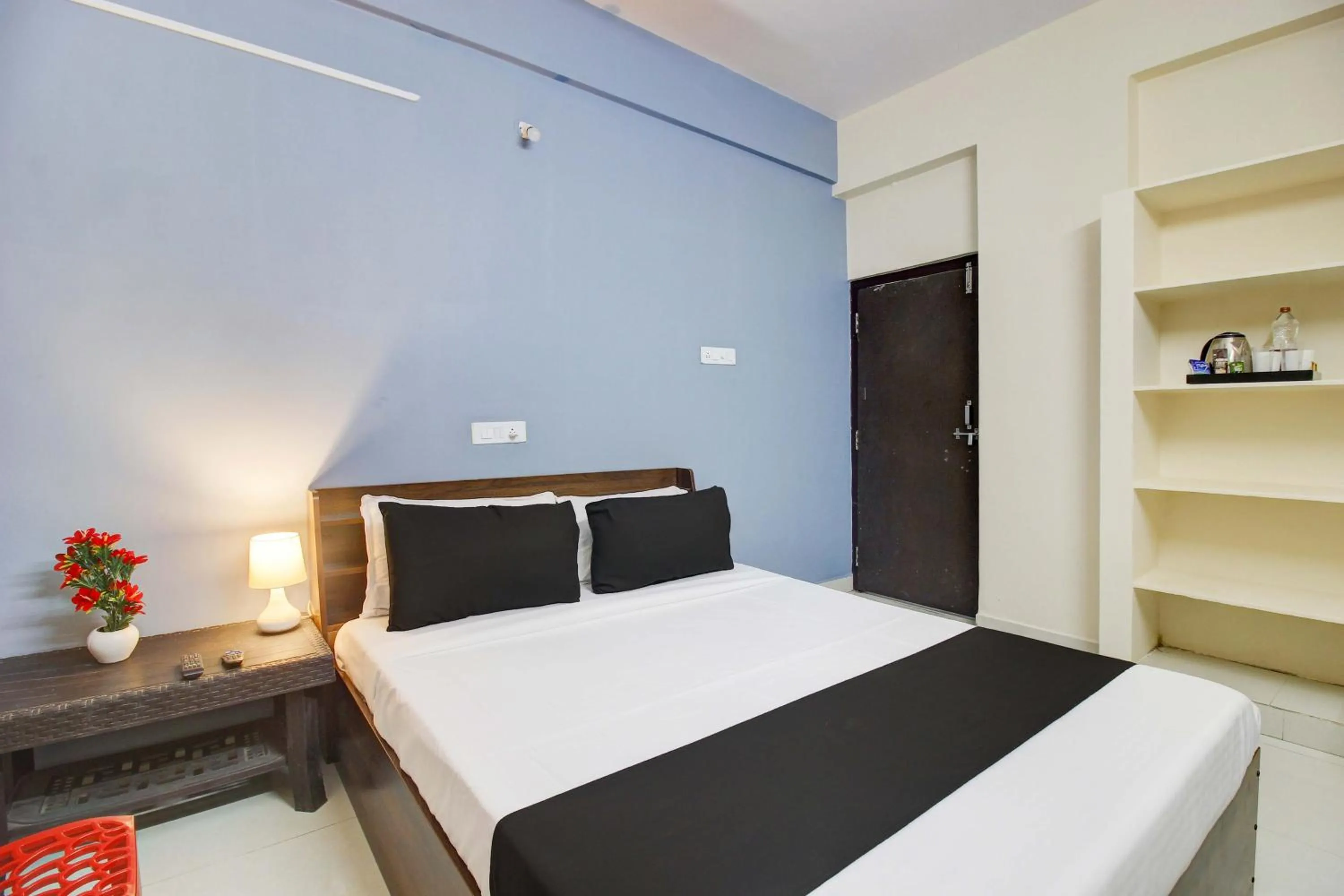 Bedroom, Bed in Hotel O REDDY'S GRAND LUXURY ROOMS