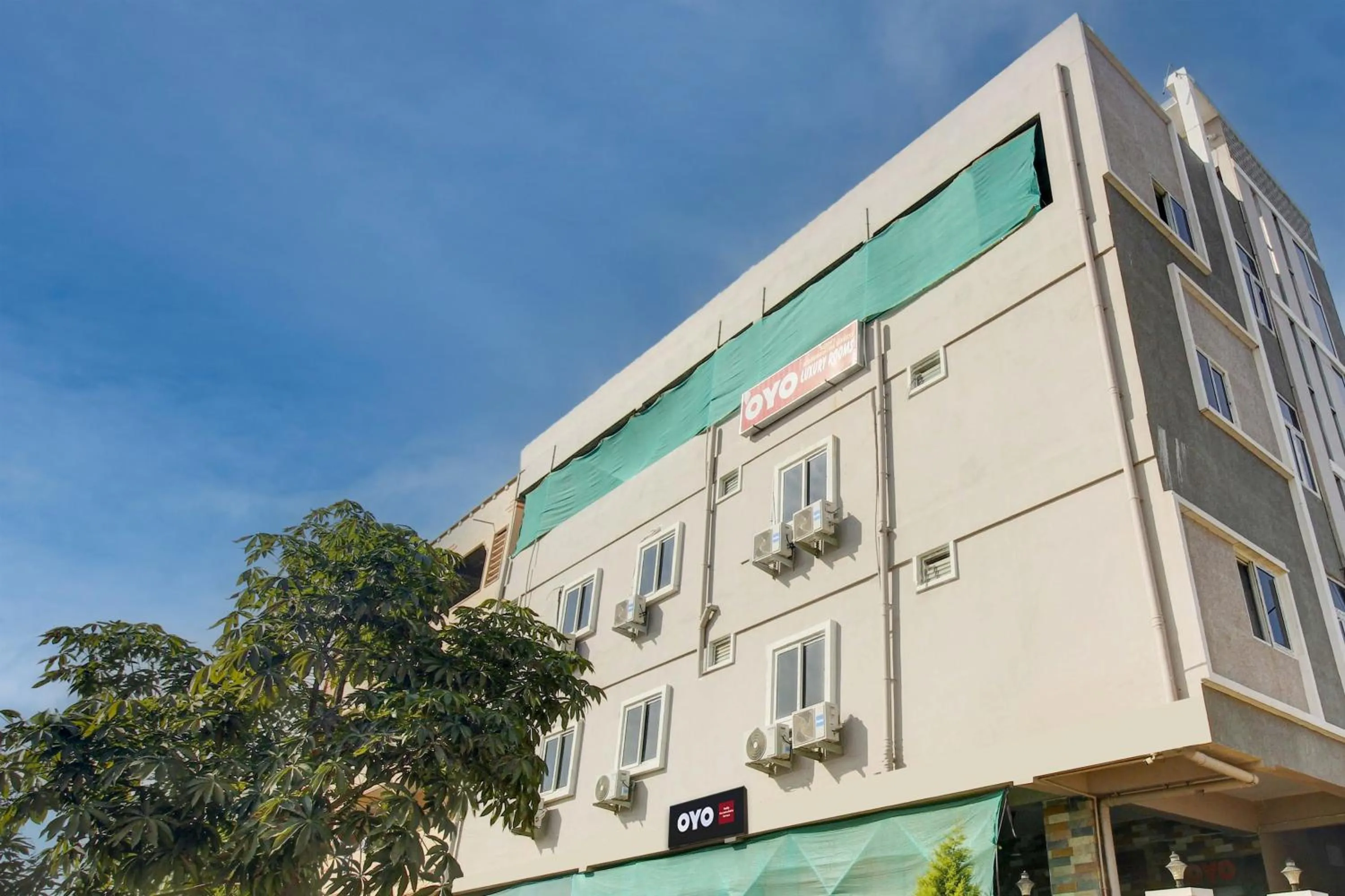 Facade/entrance in Hotel O REDDY'S GRAND LUXURY ROOMS