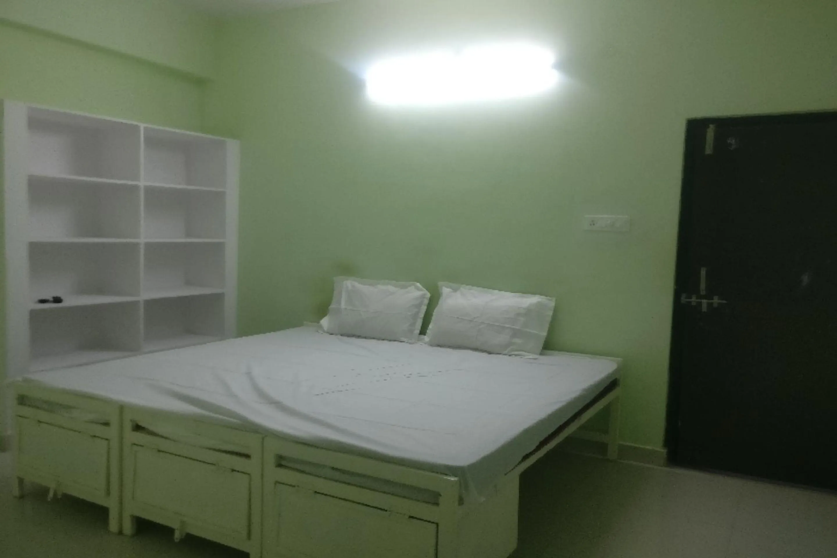 Bedroom, Bed in Hotel O REDDY'S GRAND LUXURY ROOMS