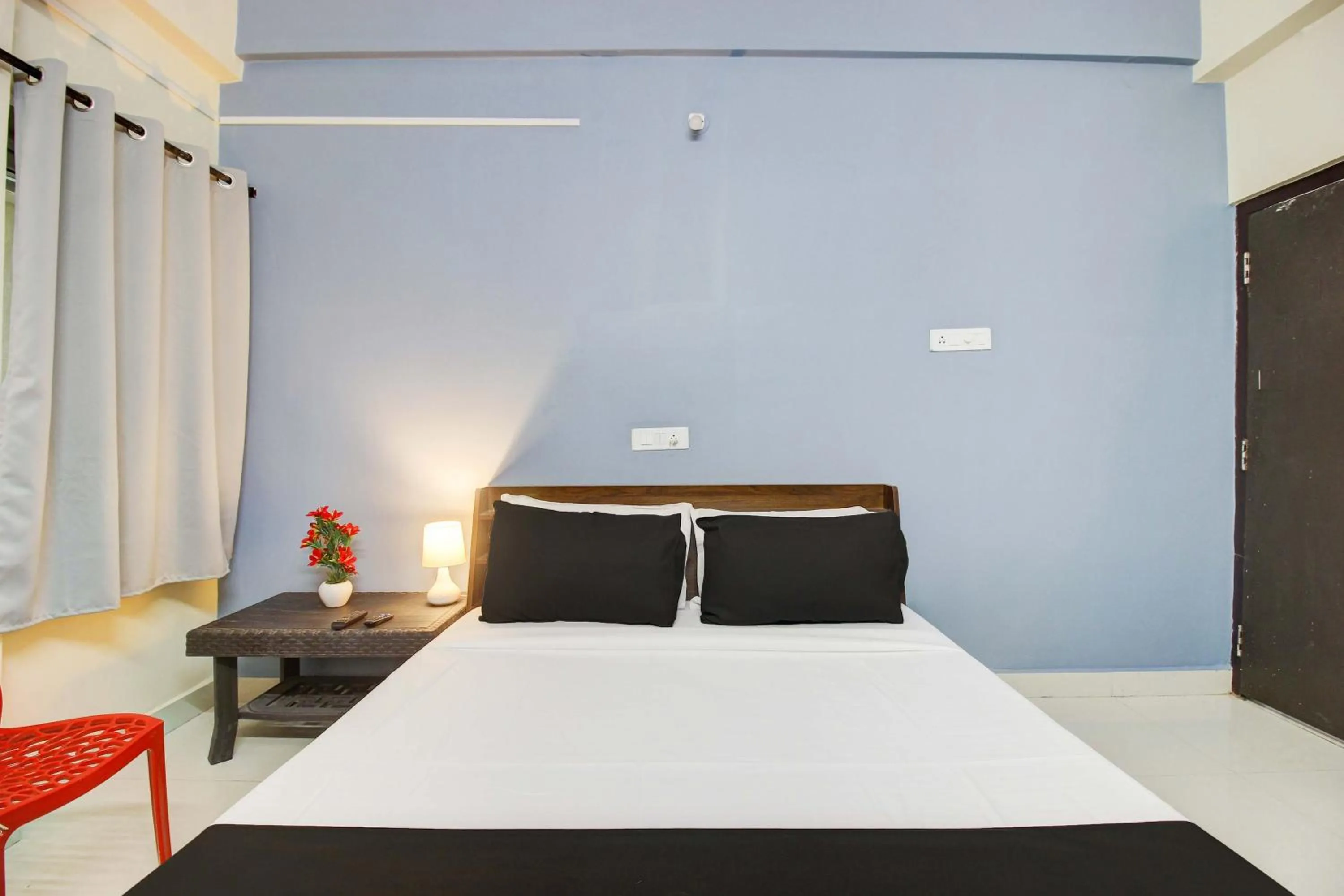 Bedroom in Hotel O REDDY'S GRAND LUXURY ROOMS