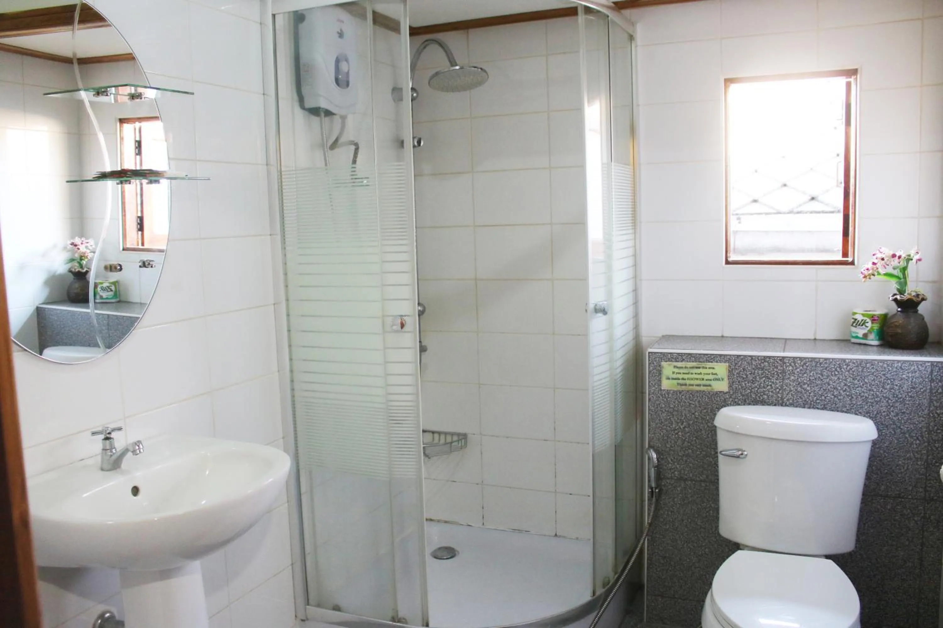 Bathroom in Apple Guesthouse