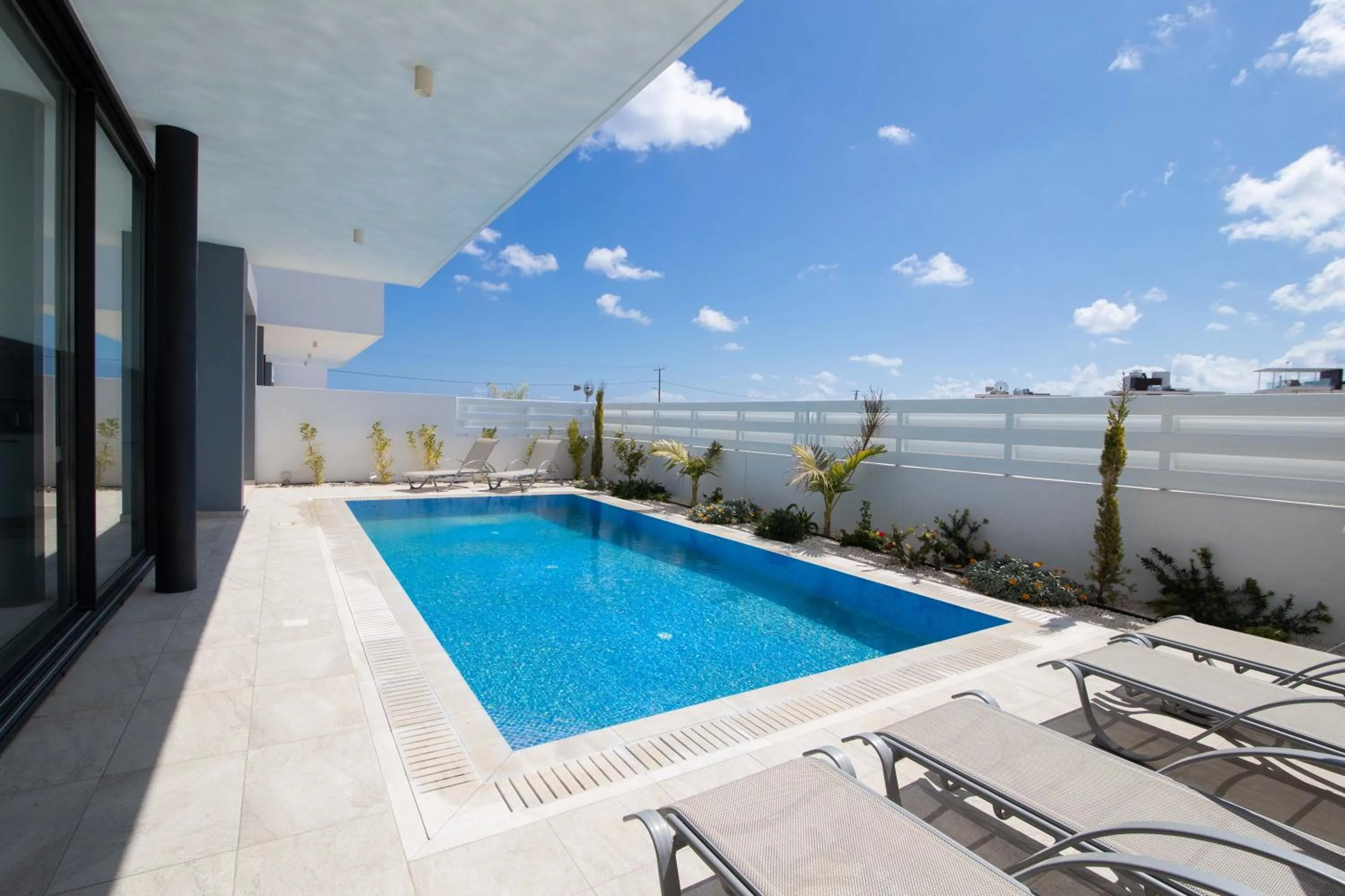 Diamond villas
