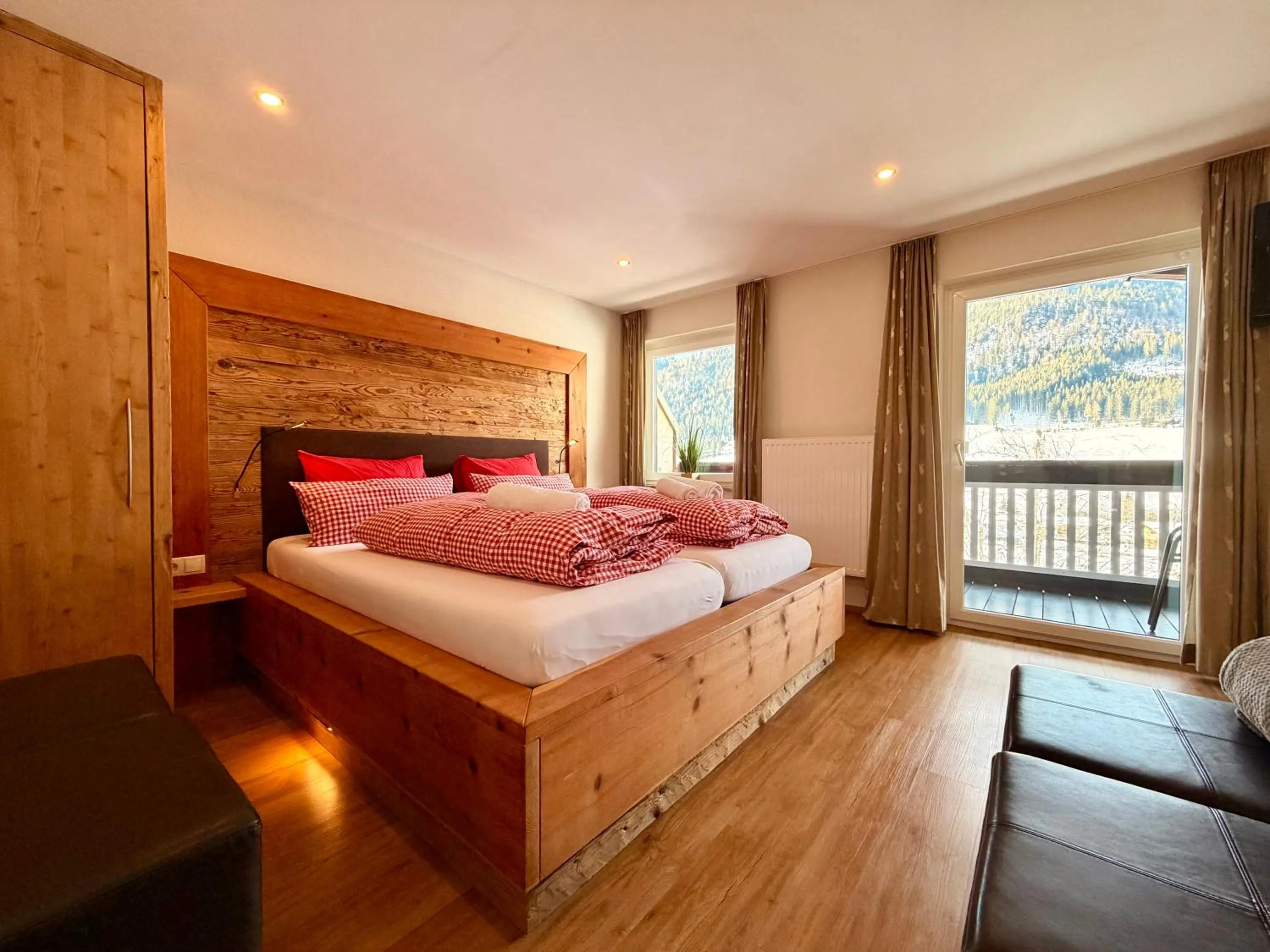Bed in Boutique Hotel Alpenhof
