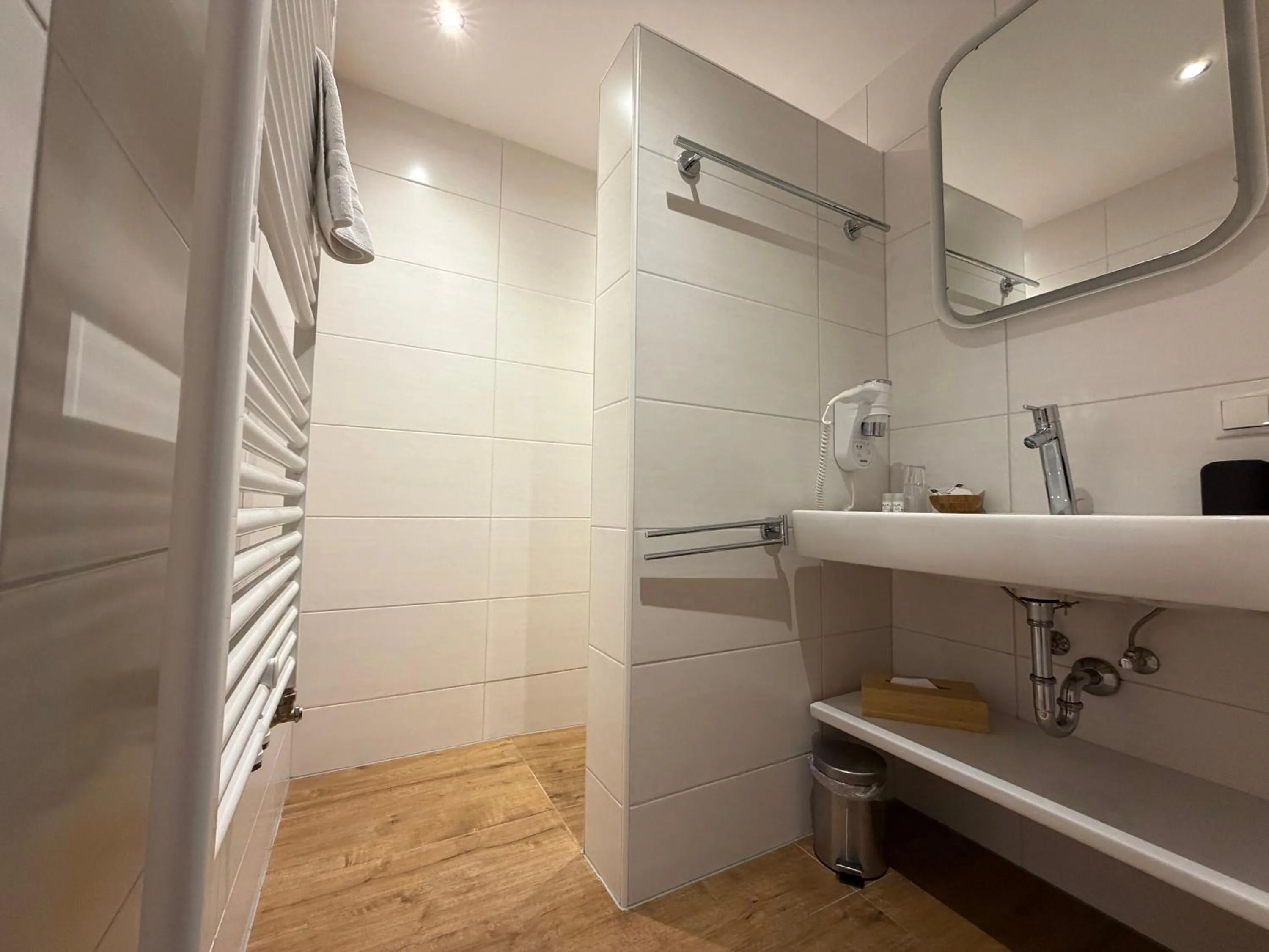 Shower in Boutique Hotel Alpenhof