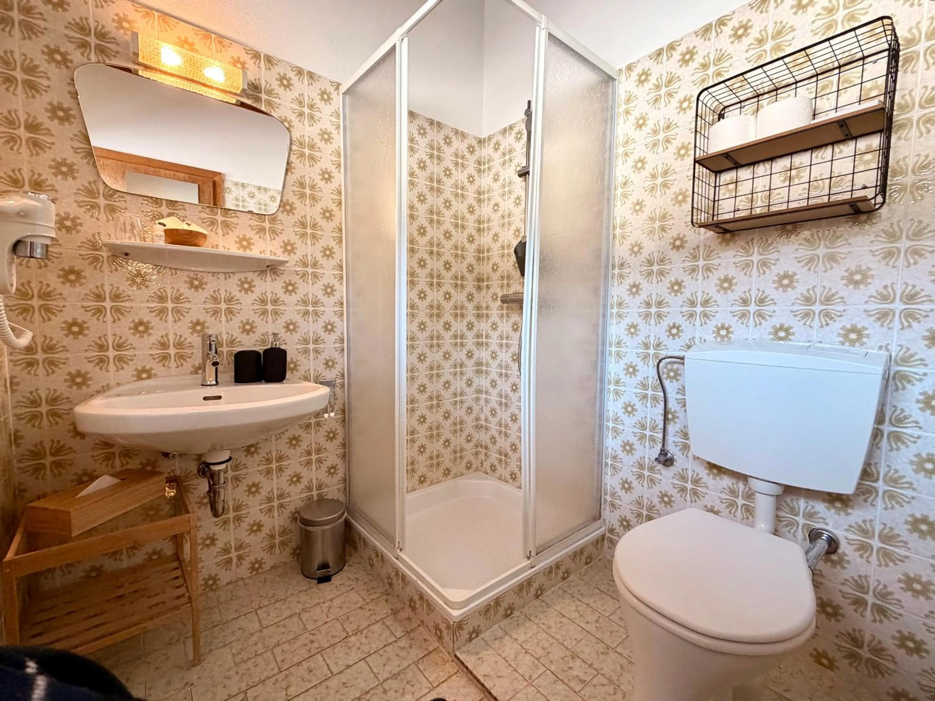 Shower in Boutique Hotel Alpenhof