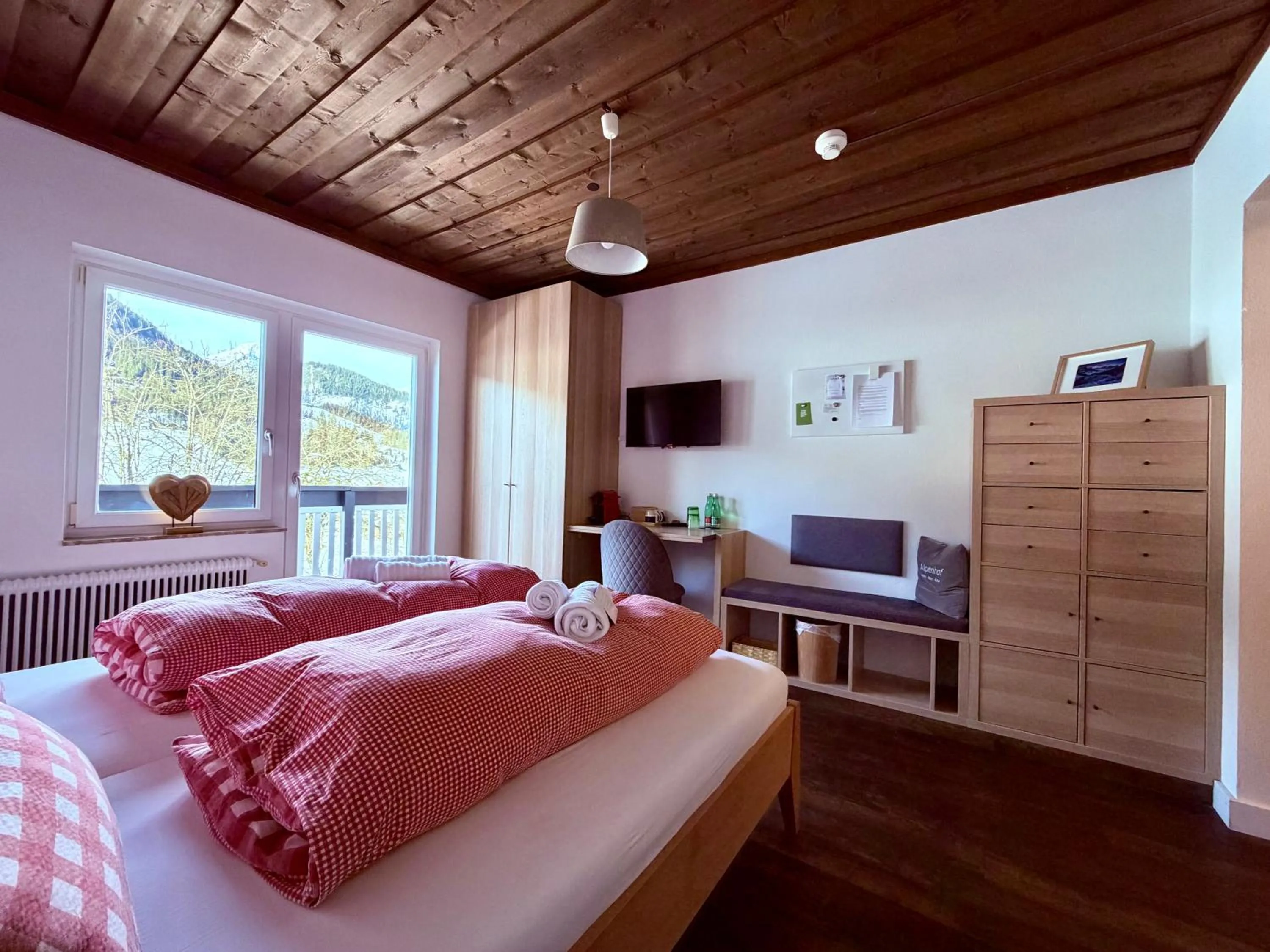 Bed in Boutique Hotel Alpenhof