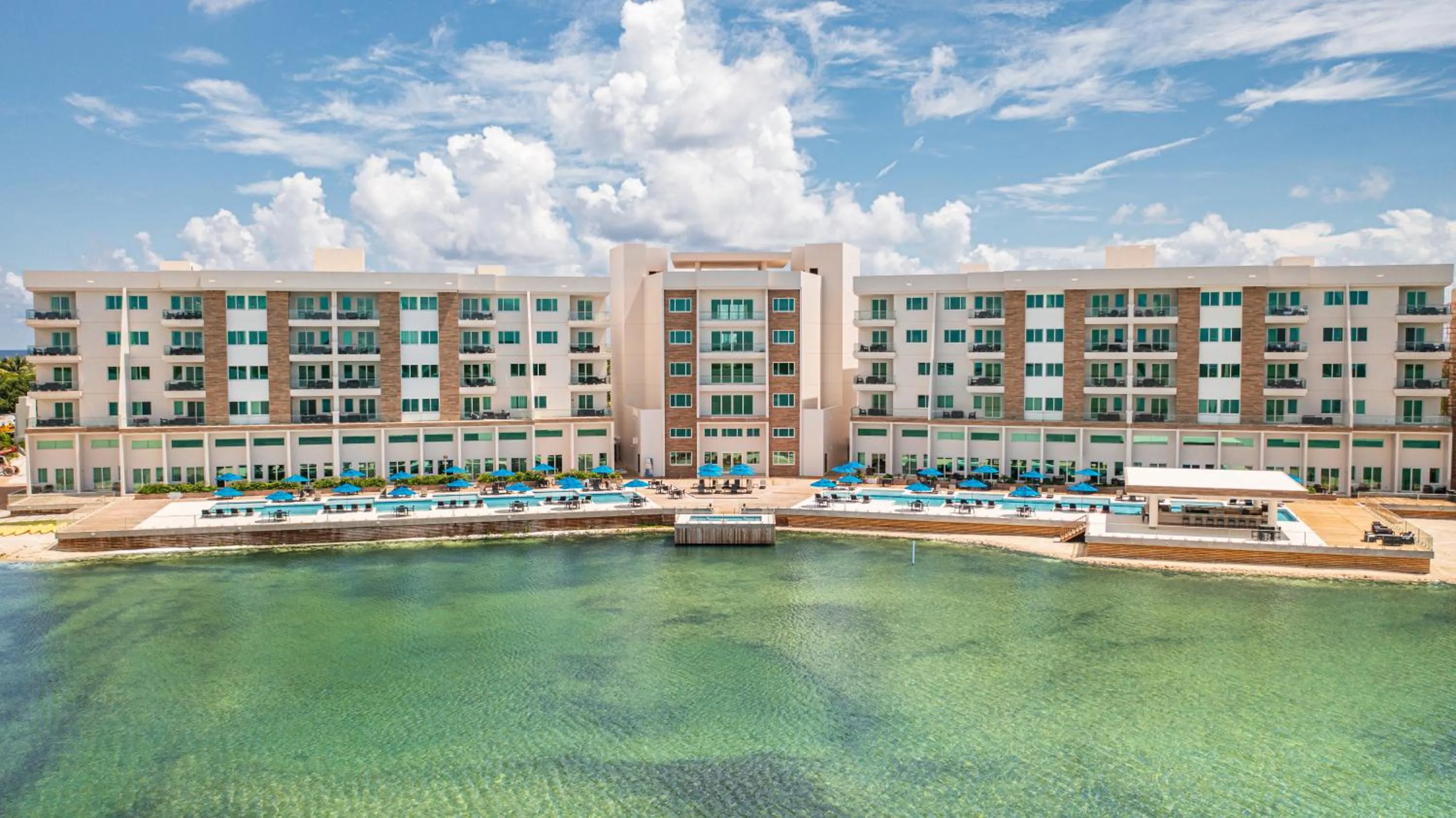 Property building in Sunset Caribe Belize