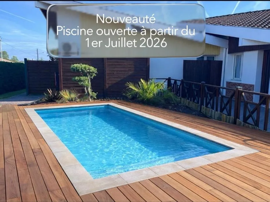 Swimming pool in Résidence Amaréna