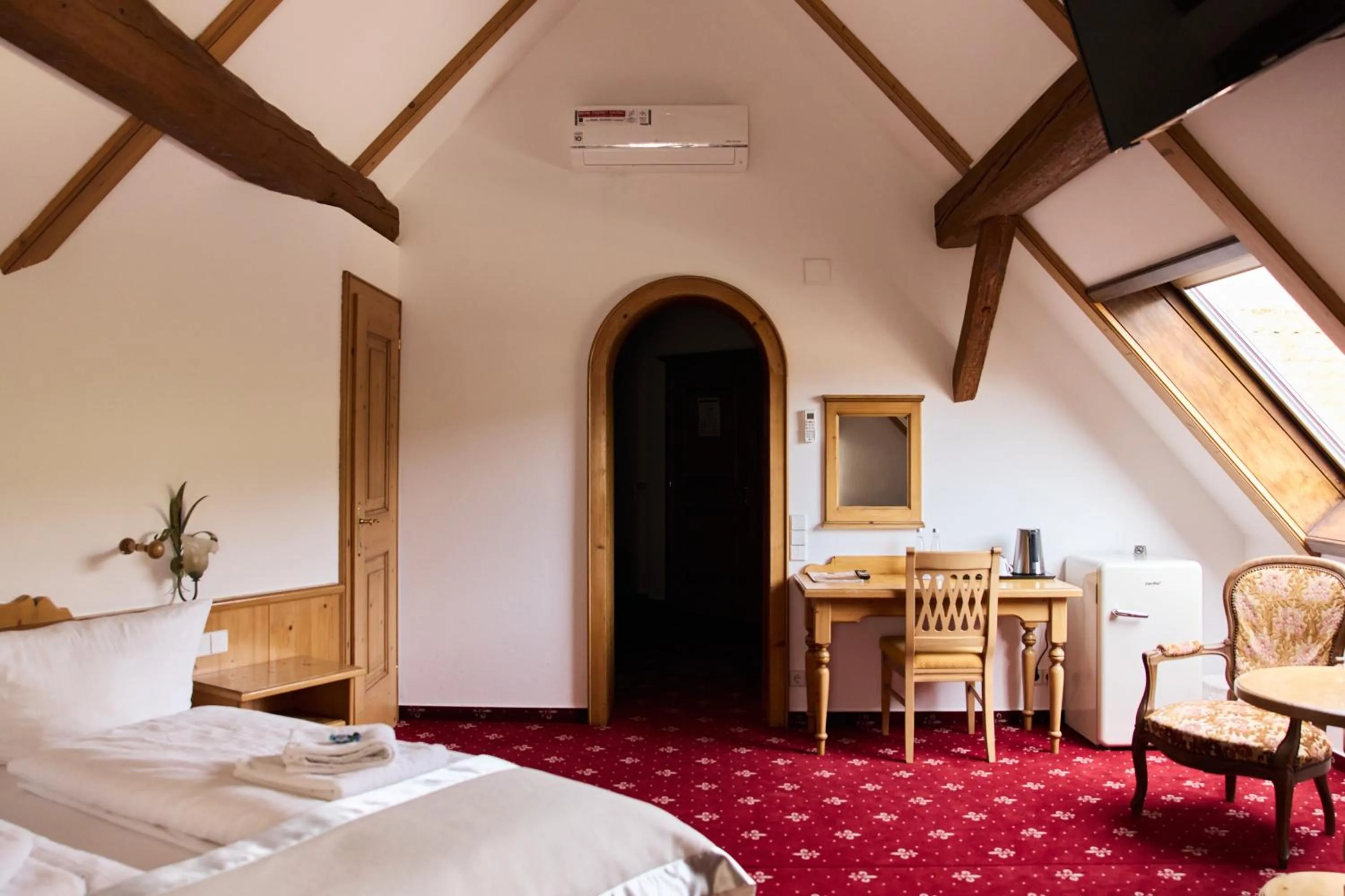 Bed in Landhotel Traube