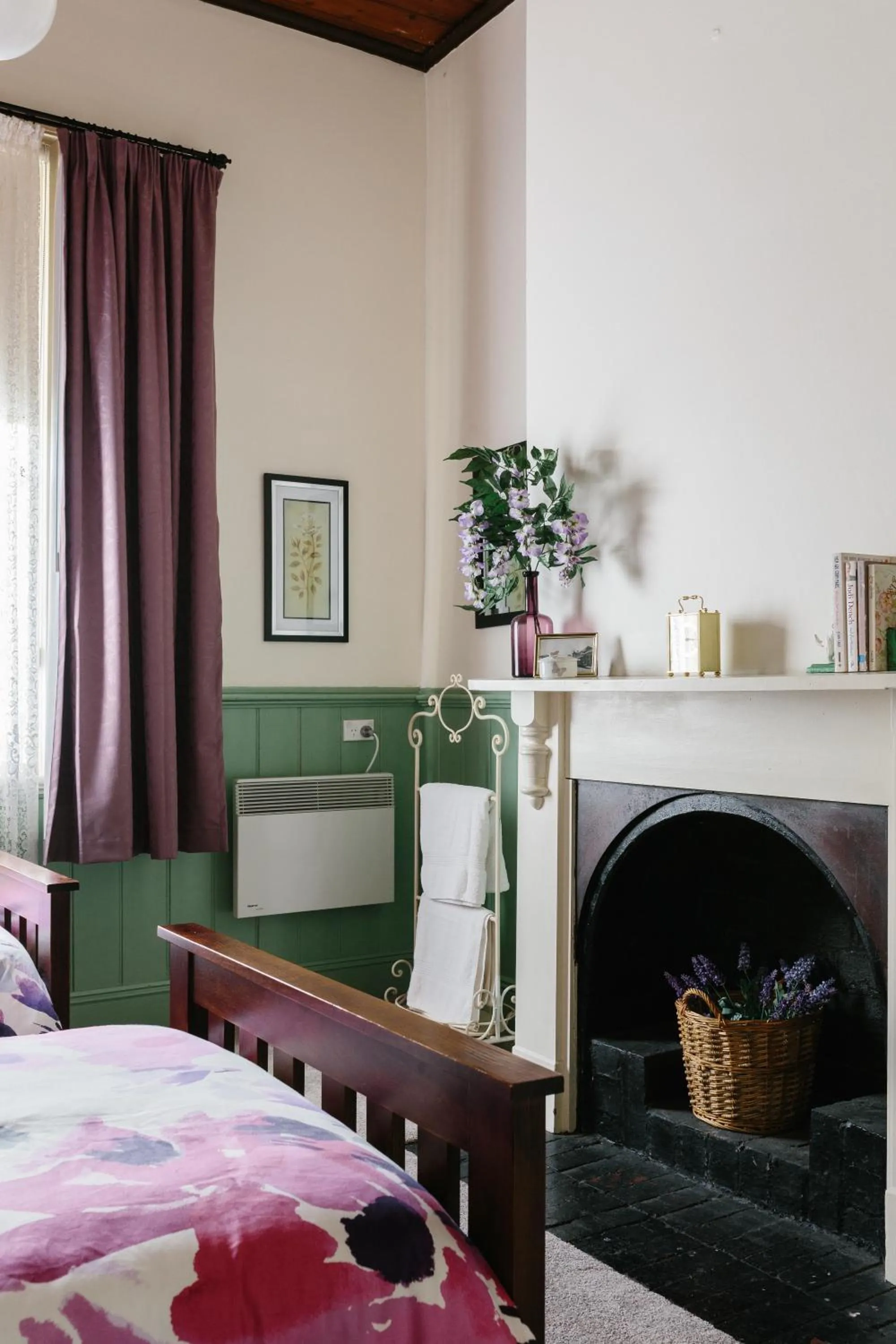 Bedroom, Bed in Isabella at Kyneton