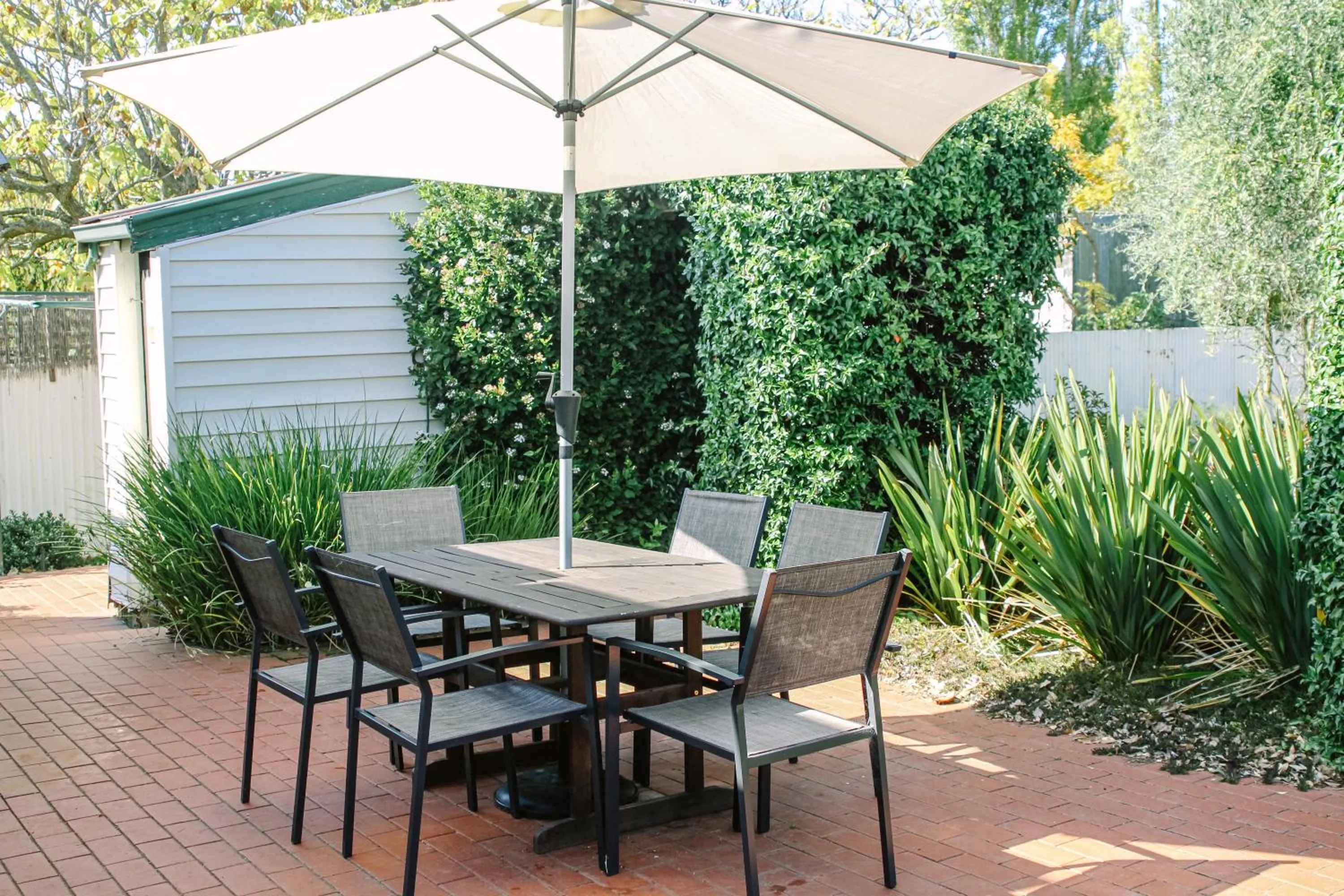 Garden view in Isabella at Kyneton