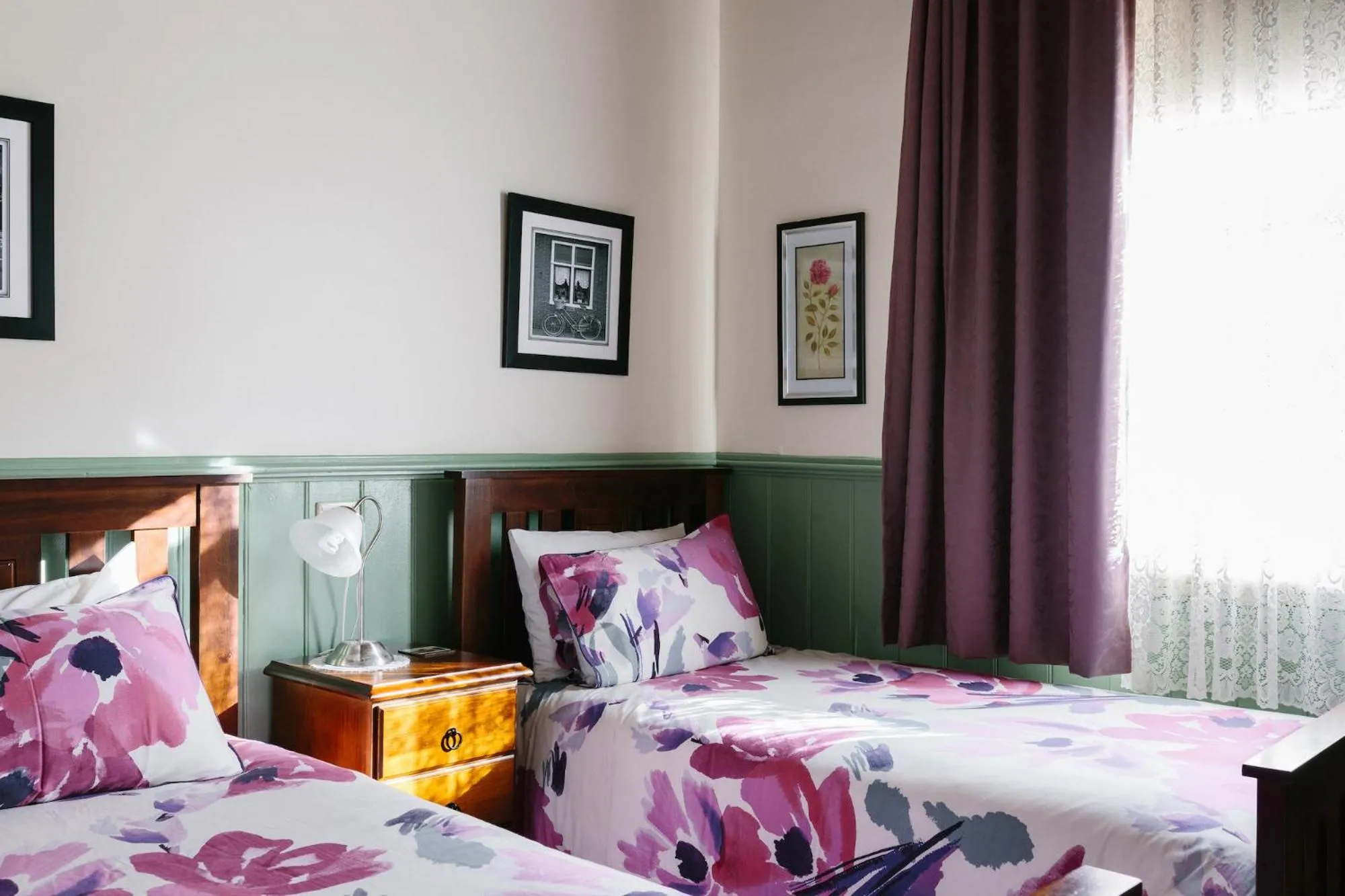 Bedroom, Bed in Isabella at Kyneton