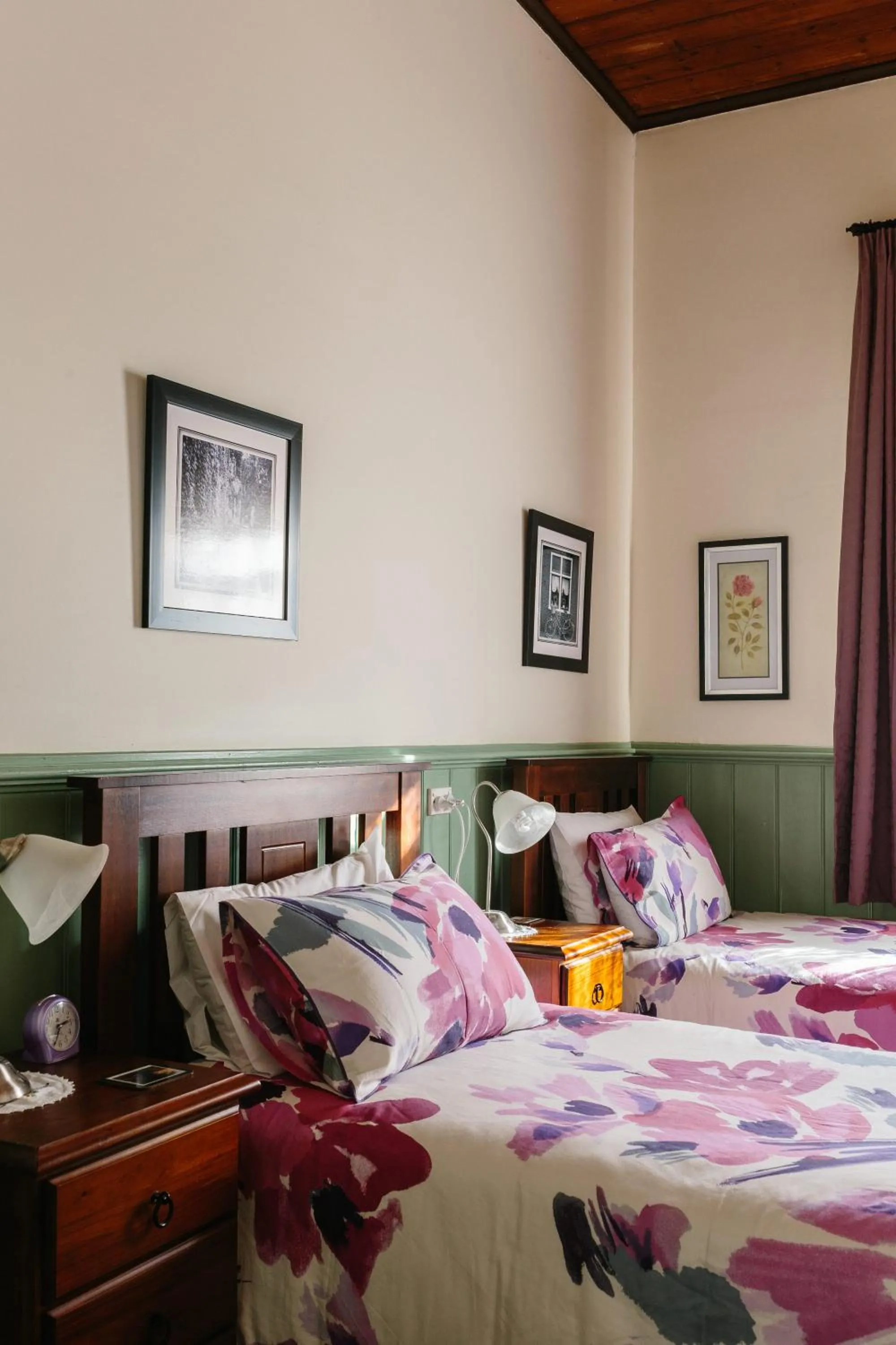 Bedroom, Bed in Isabella at Kyneton