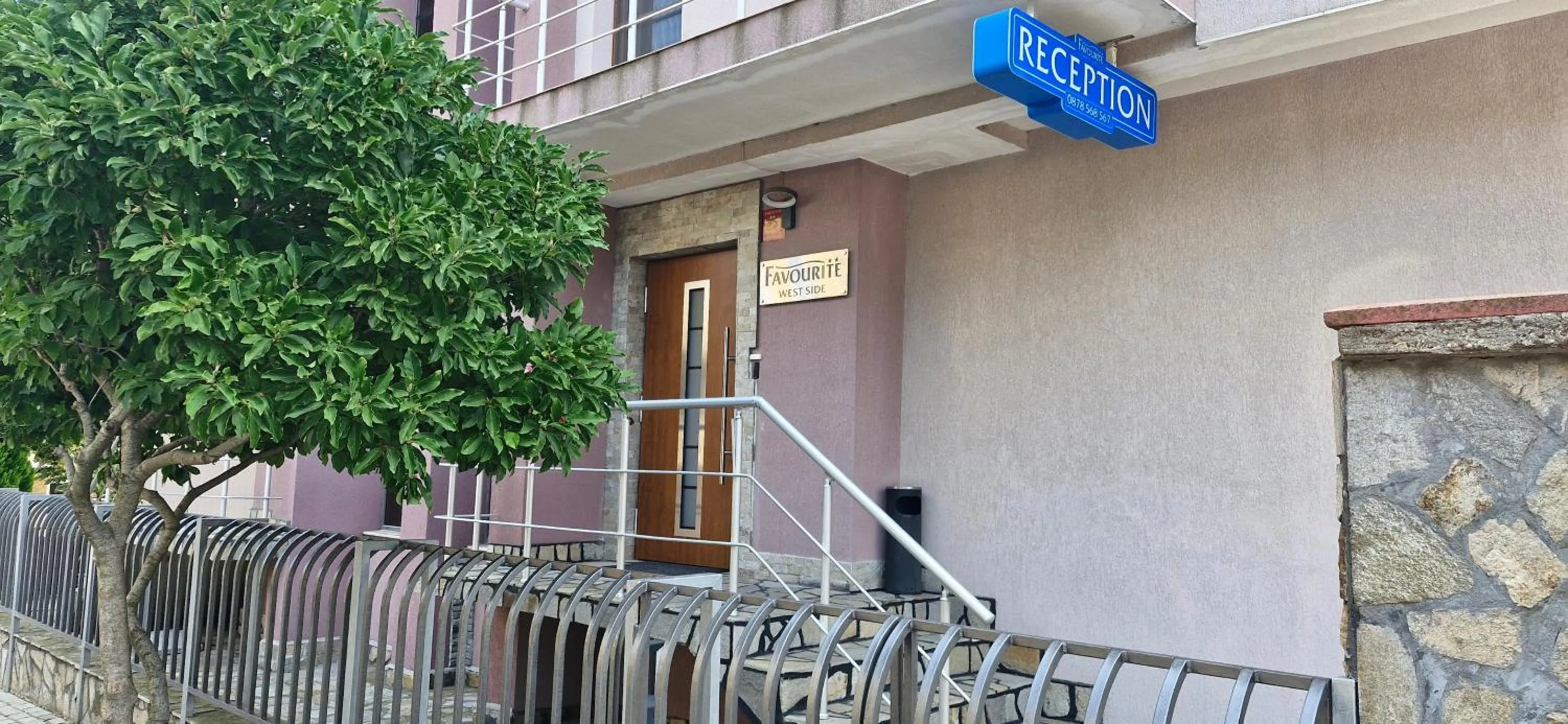 Lobby or reception in Family hotel Favourite