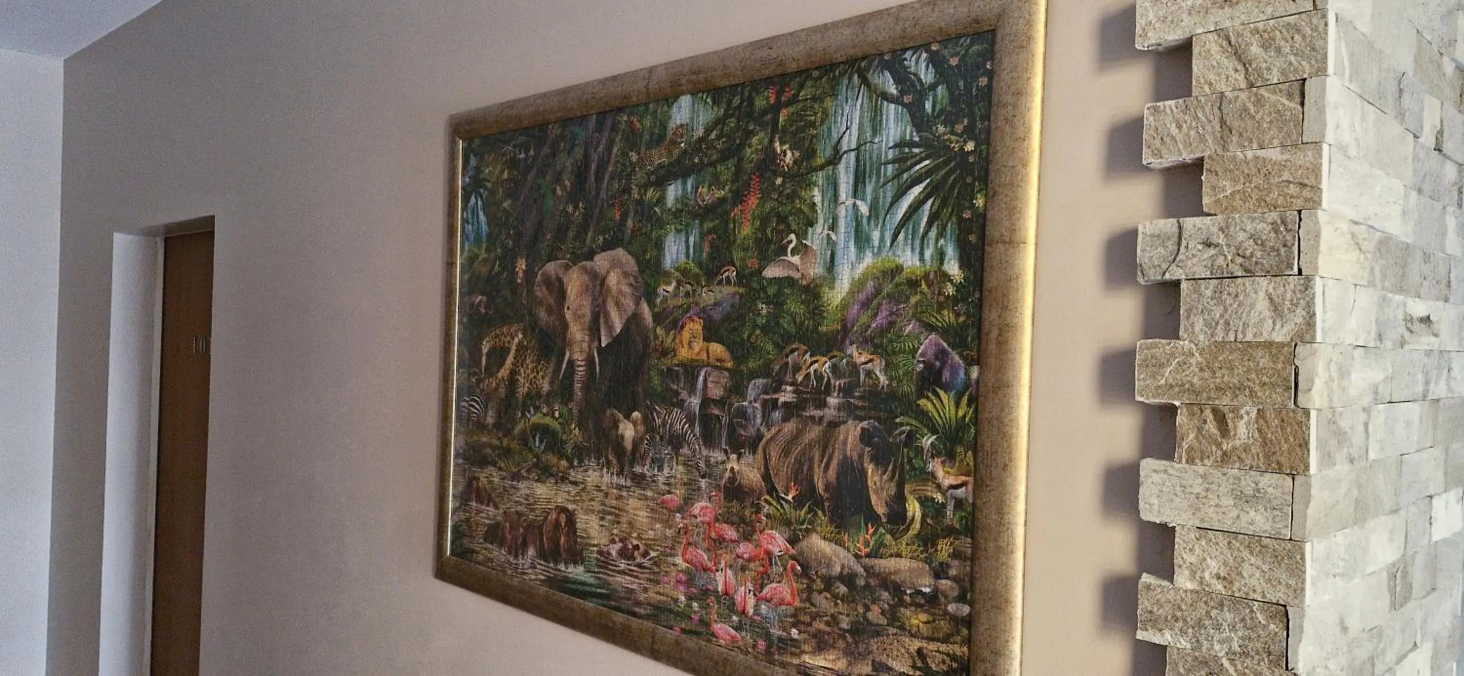 Decorative detail in Family hotel Favourite