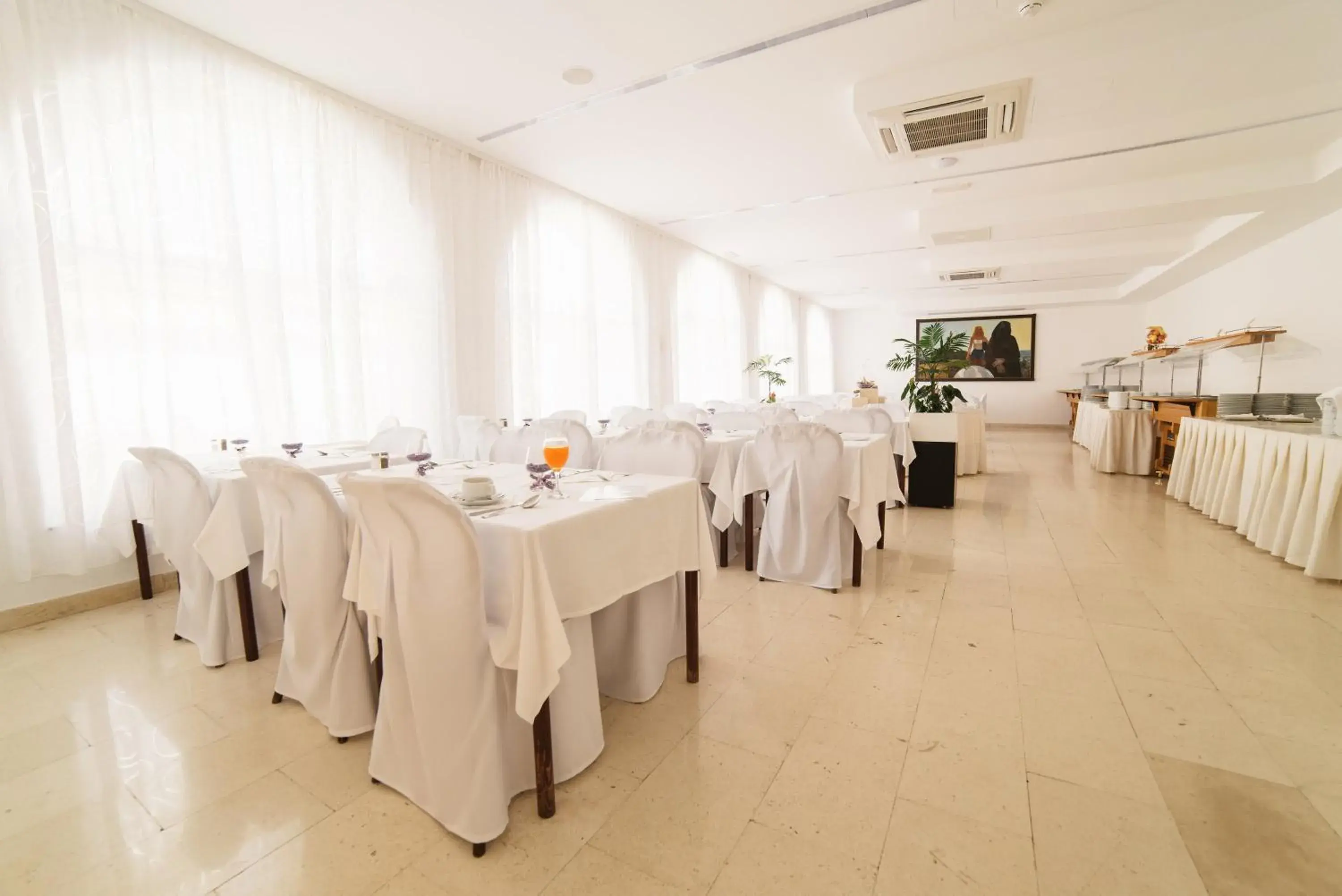 Restaurant/places to eat in Hotel Slaven Restaurant/places to eat in Hotel Slaven