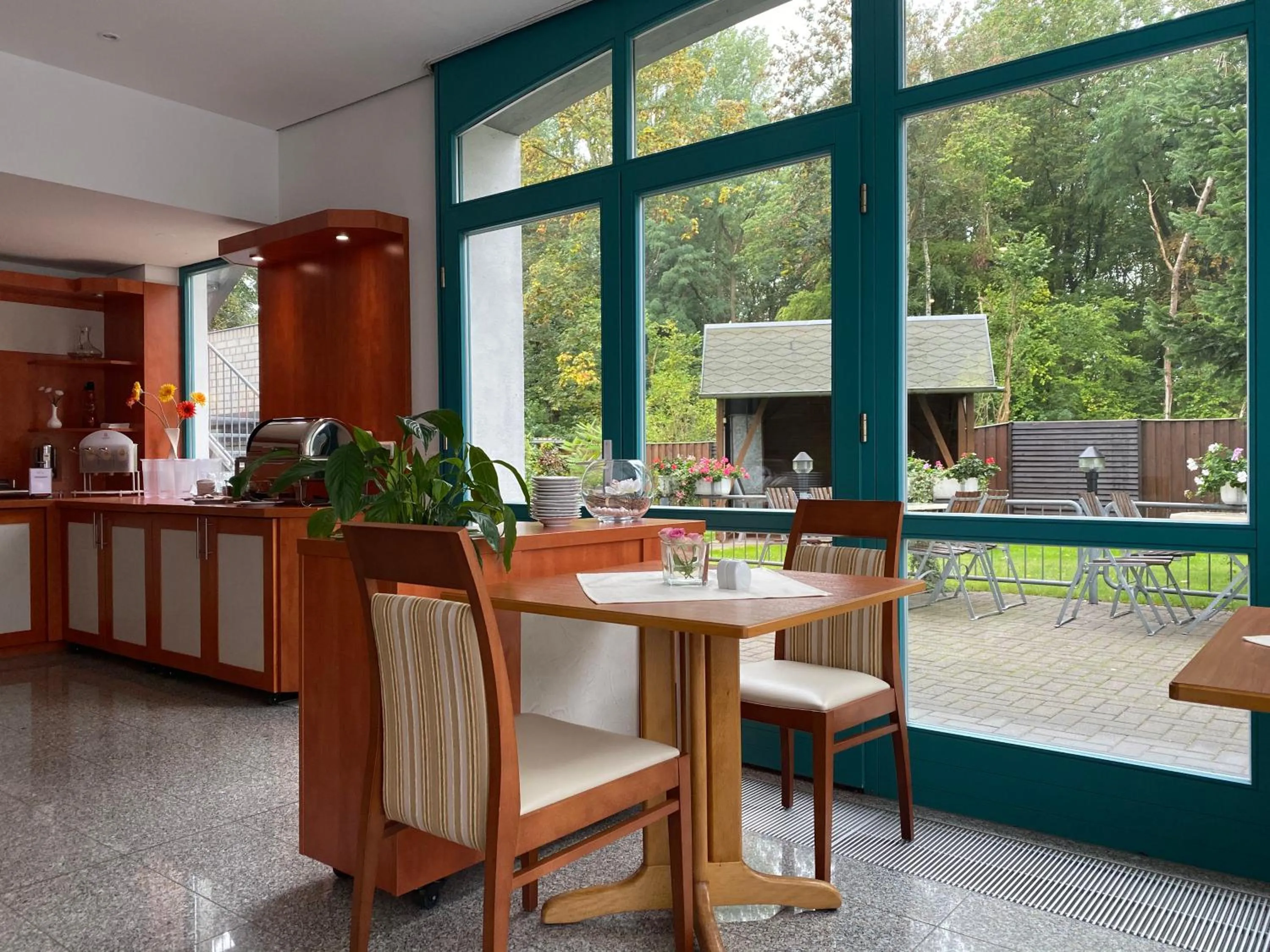 Restaurant/places to eat in gut-Hotel Pommernhotel Barth