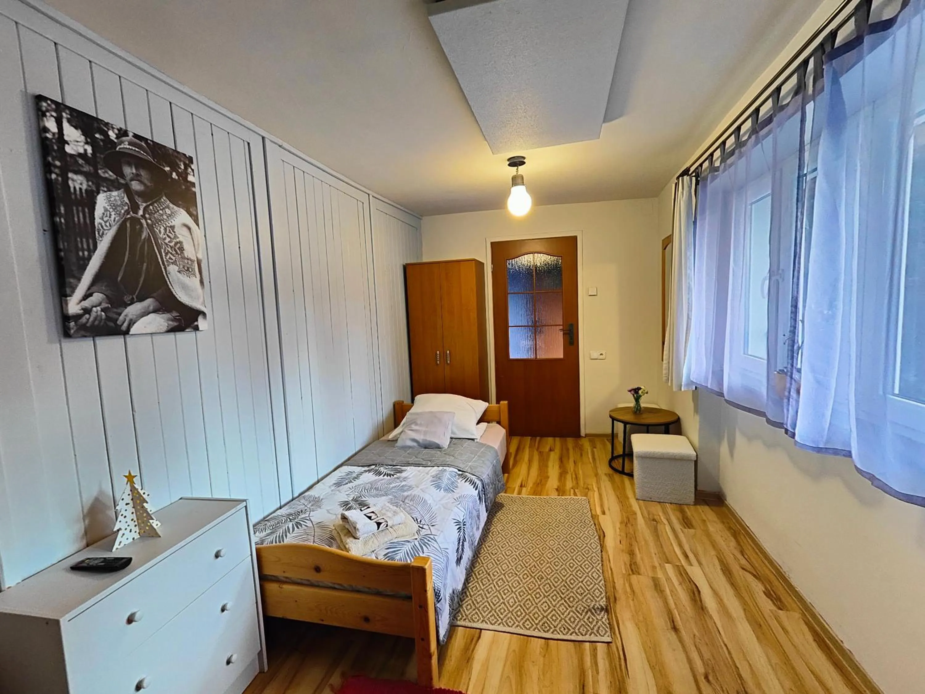 Bed in Willa Mozaika