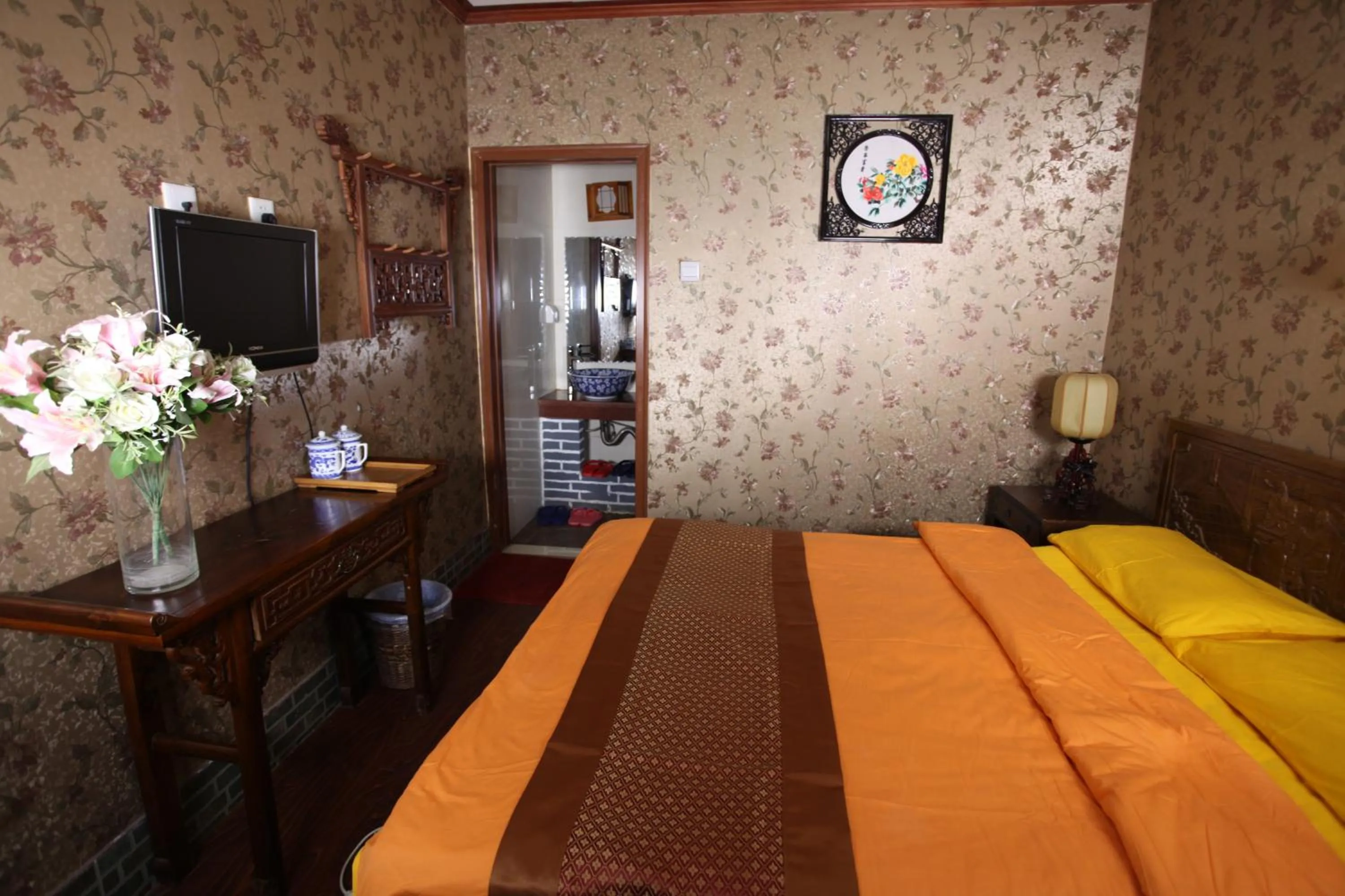 bunk bed in Citycourt Hotel