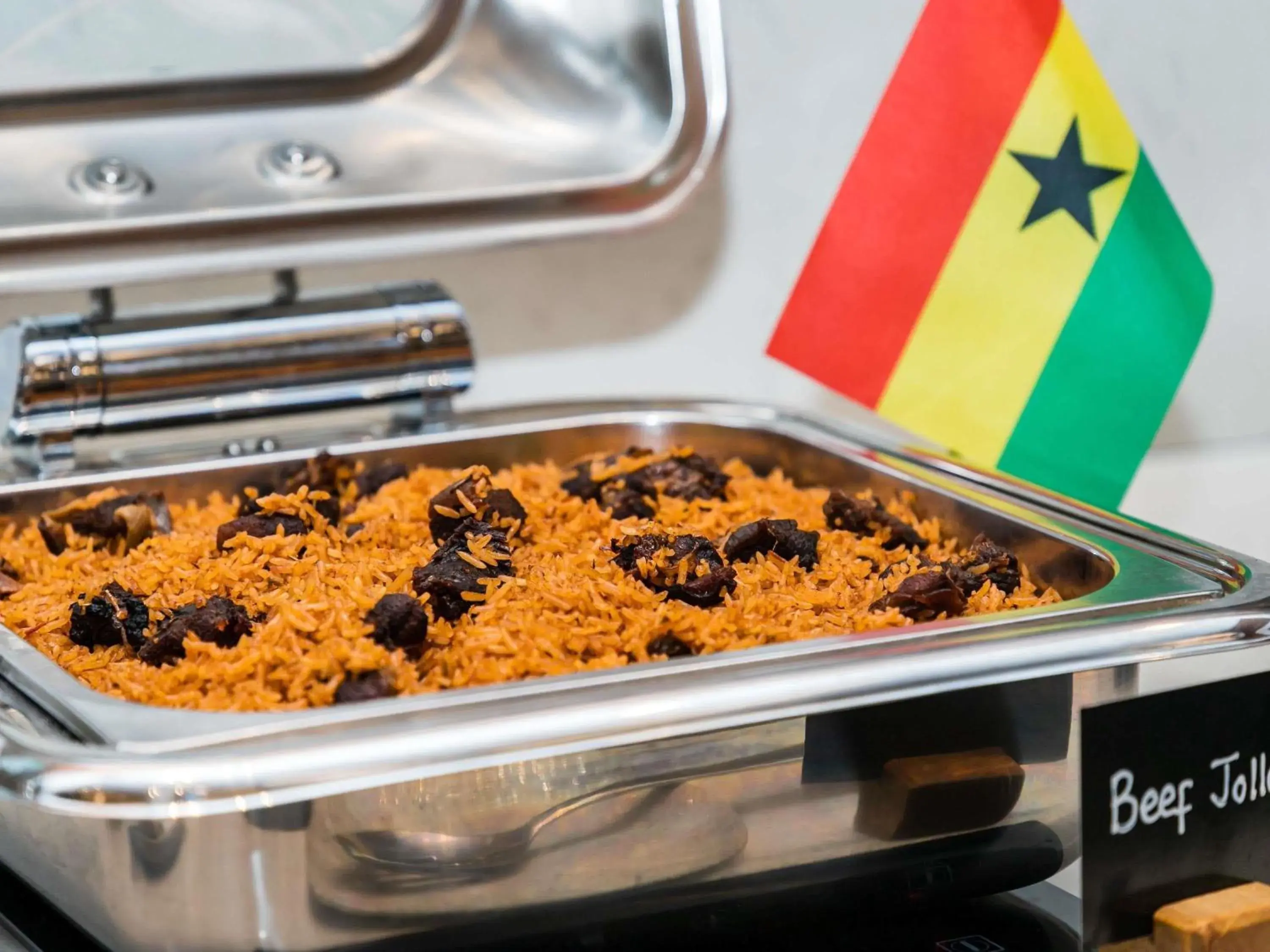 Restaurant/places to eat in Mövenpick Ambassador Hotel Accra Restaurant/places to eat in Mövenpick Ambassador Hotel Accra