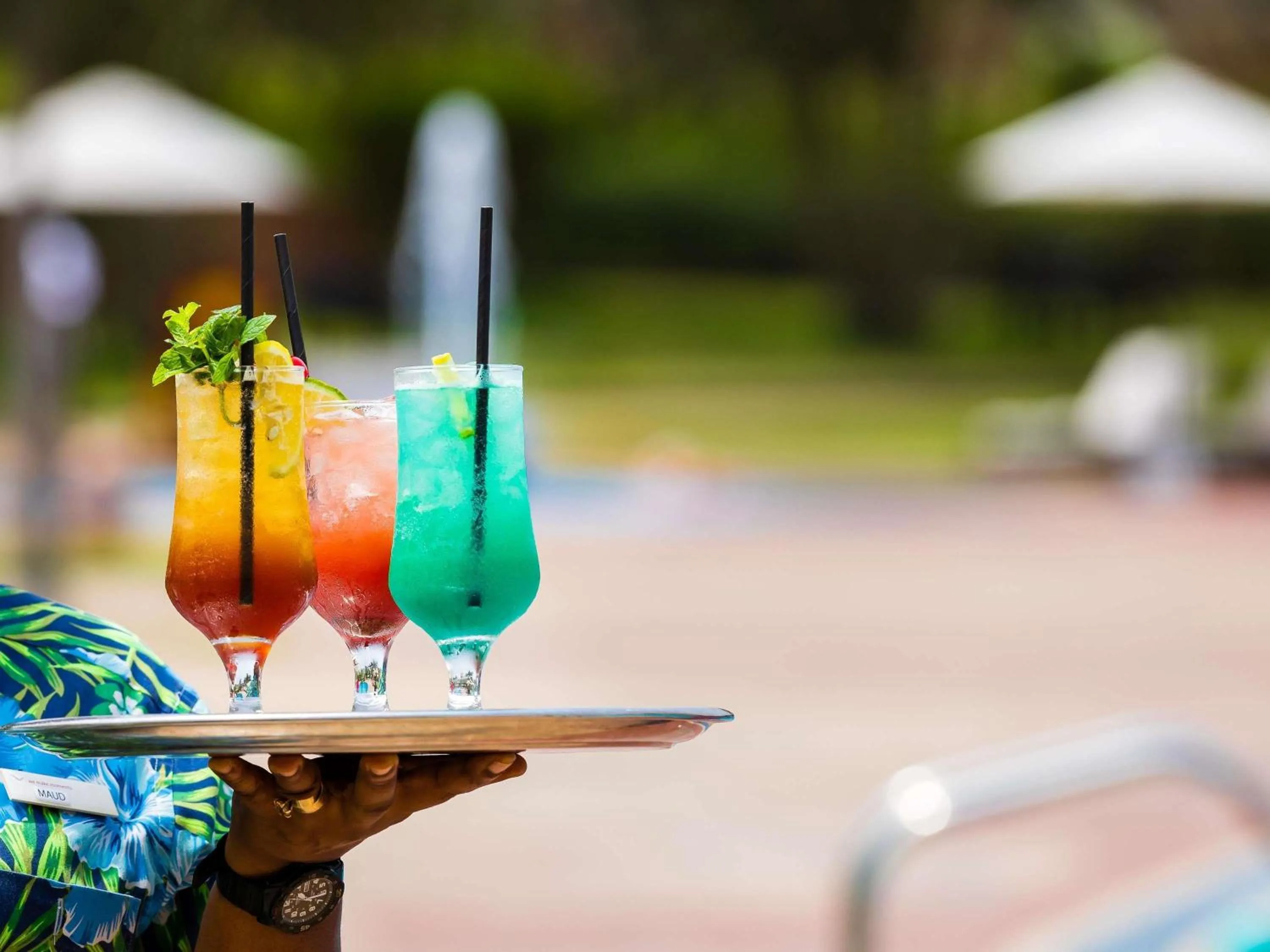 Lounge or bar in Mövenpick Ambassador Hotel Accra