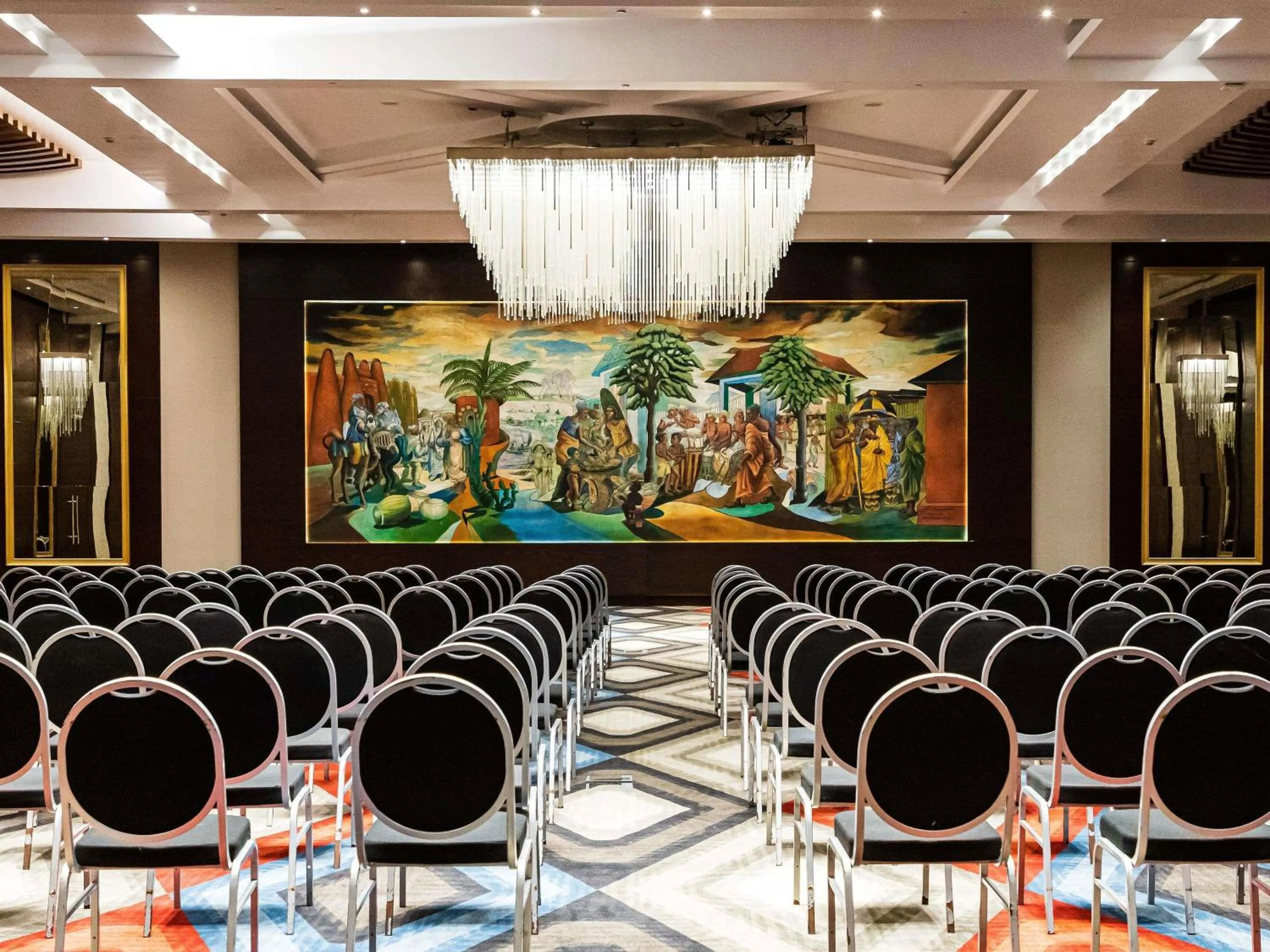 Meeting/conference room in Mövenpick Ambassador Hotel Accra