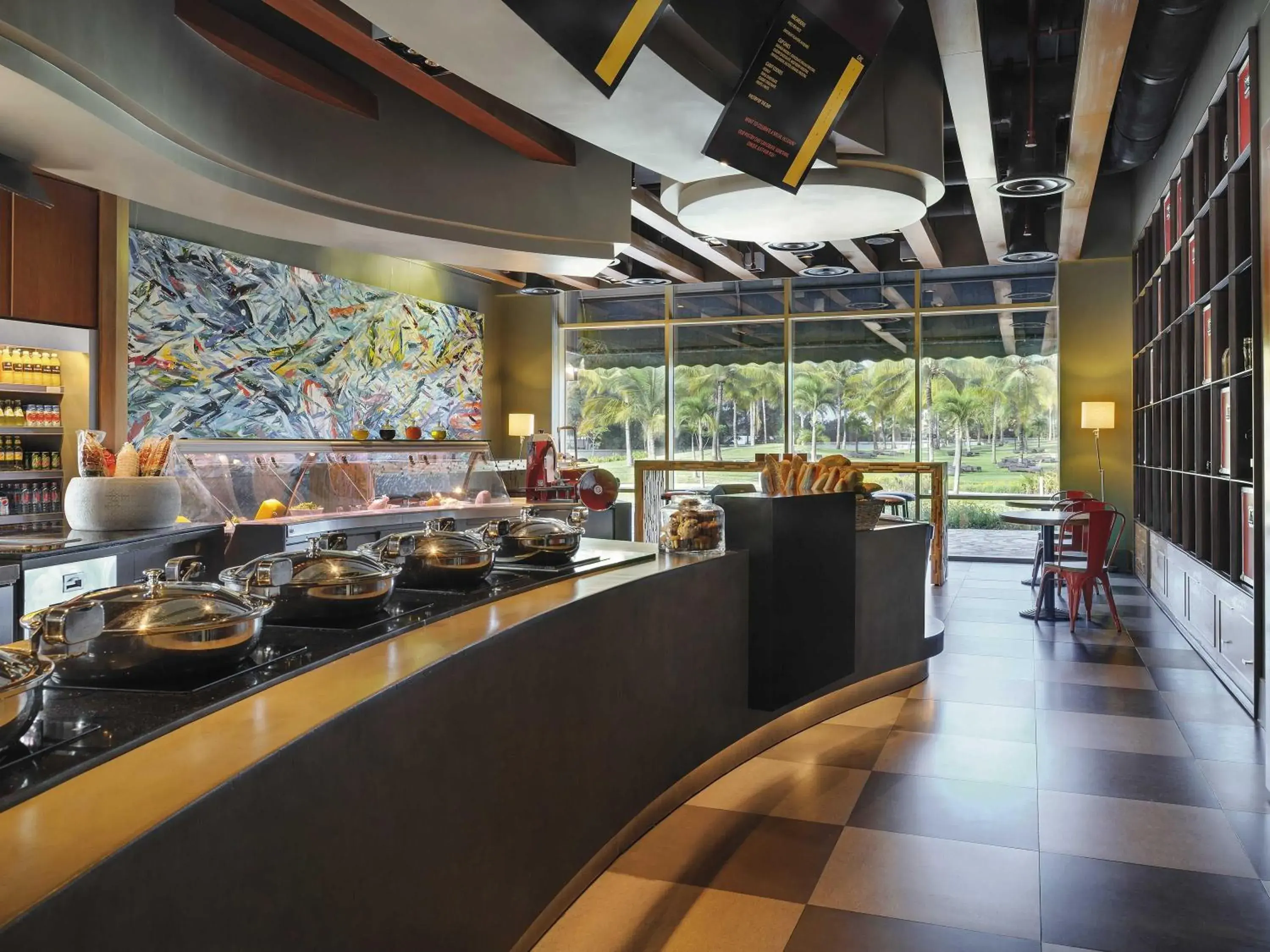 Restaurant/places to eat in Mövenpick Ambassador Hotel Accra Restaurant/places to eat in Mövenpick Ambassador Hotel Accra