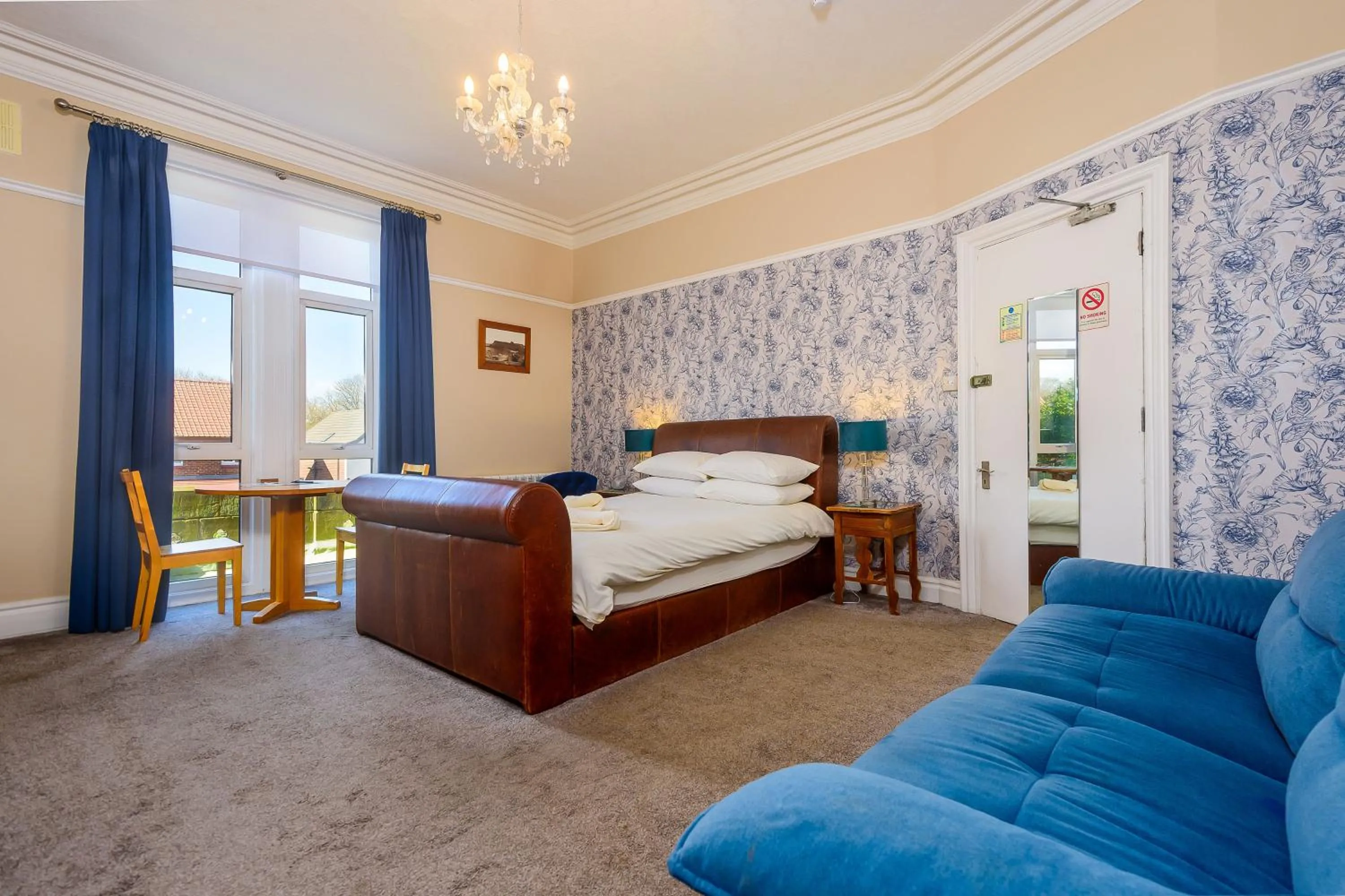 Bed in Hillcrest Whitby