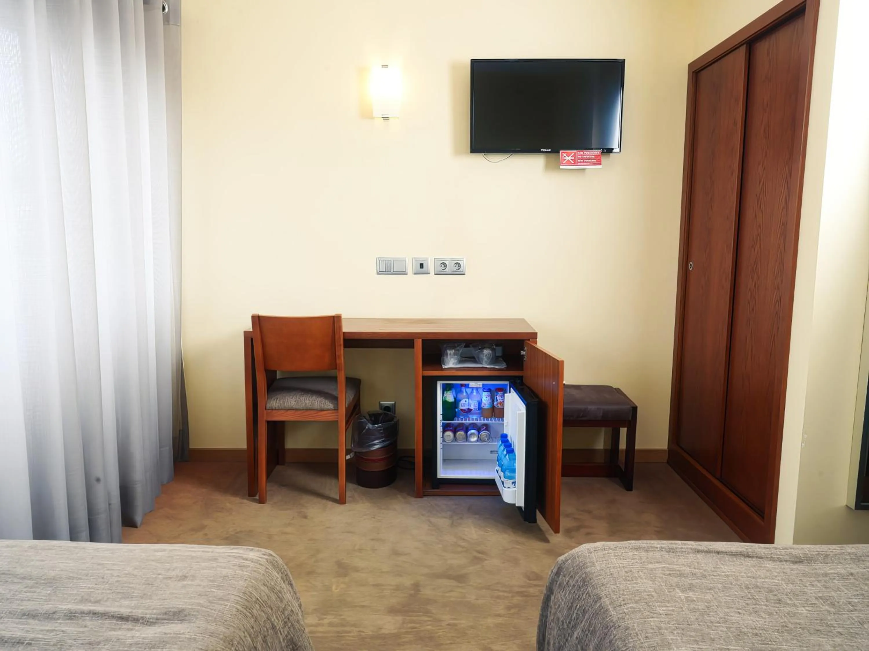 Seating area, Bed in Hotel São Francisco