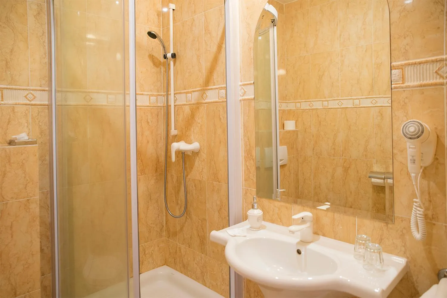 Bathroom in ROMANTIK HOTEL ELEONORA