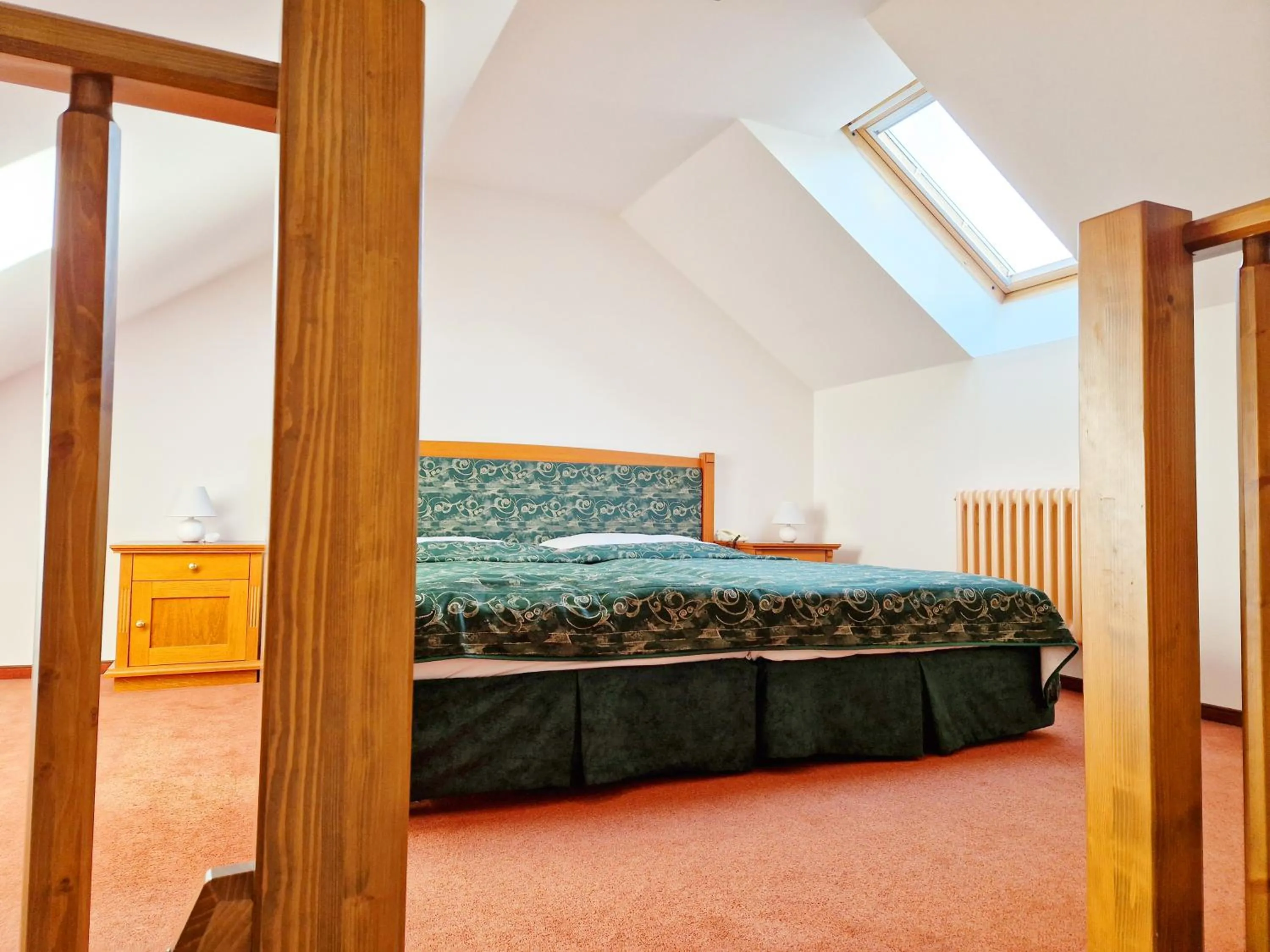 Bed in ROMANTIK HOTEL ELEONORA