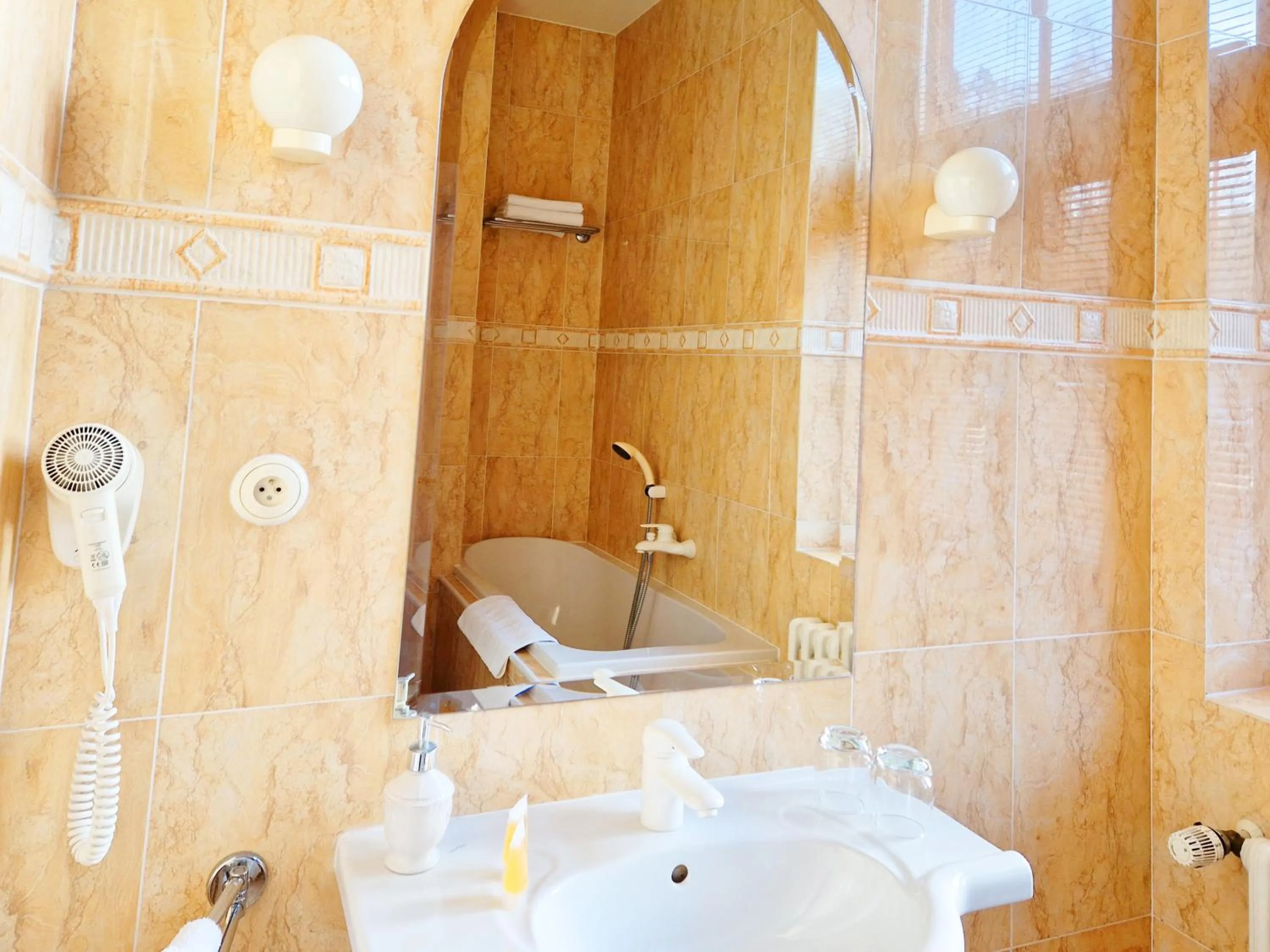 Bathroom in ROMANTIK HOTEL ELEONORA