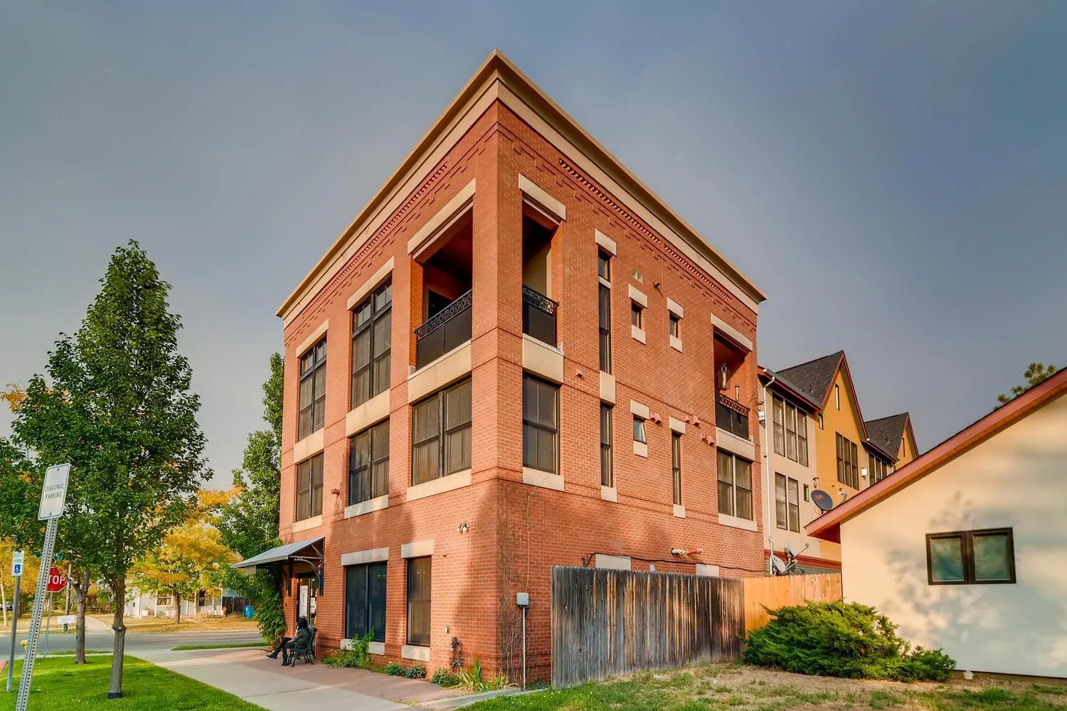 Old Town Loft Oasis with Amazing Rooftop Deck!