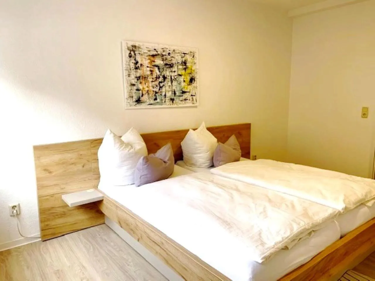 Staff, Bed in City Hotel