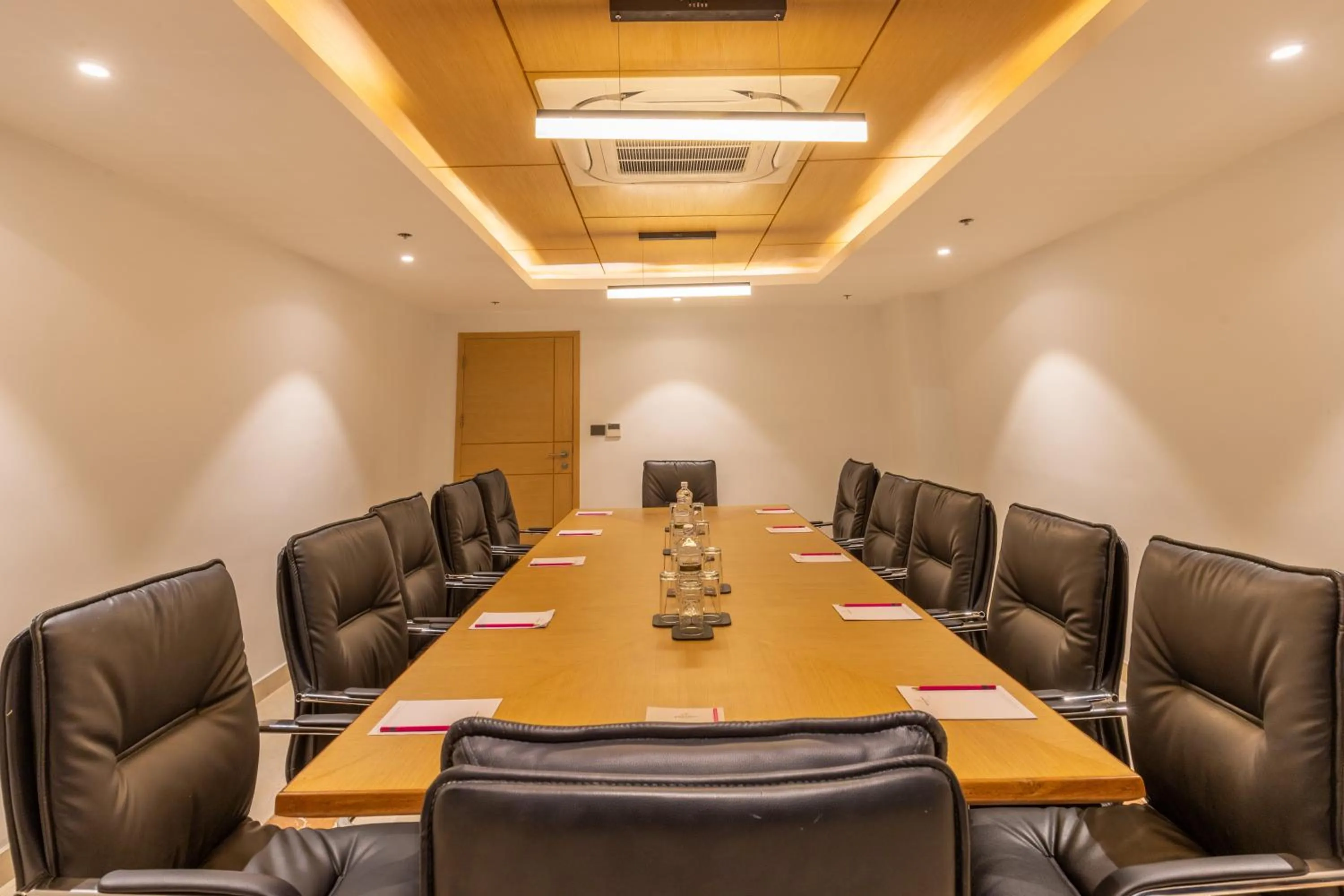 Meeting/conference room in Hotel Siraichuli