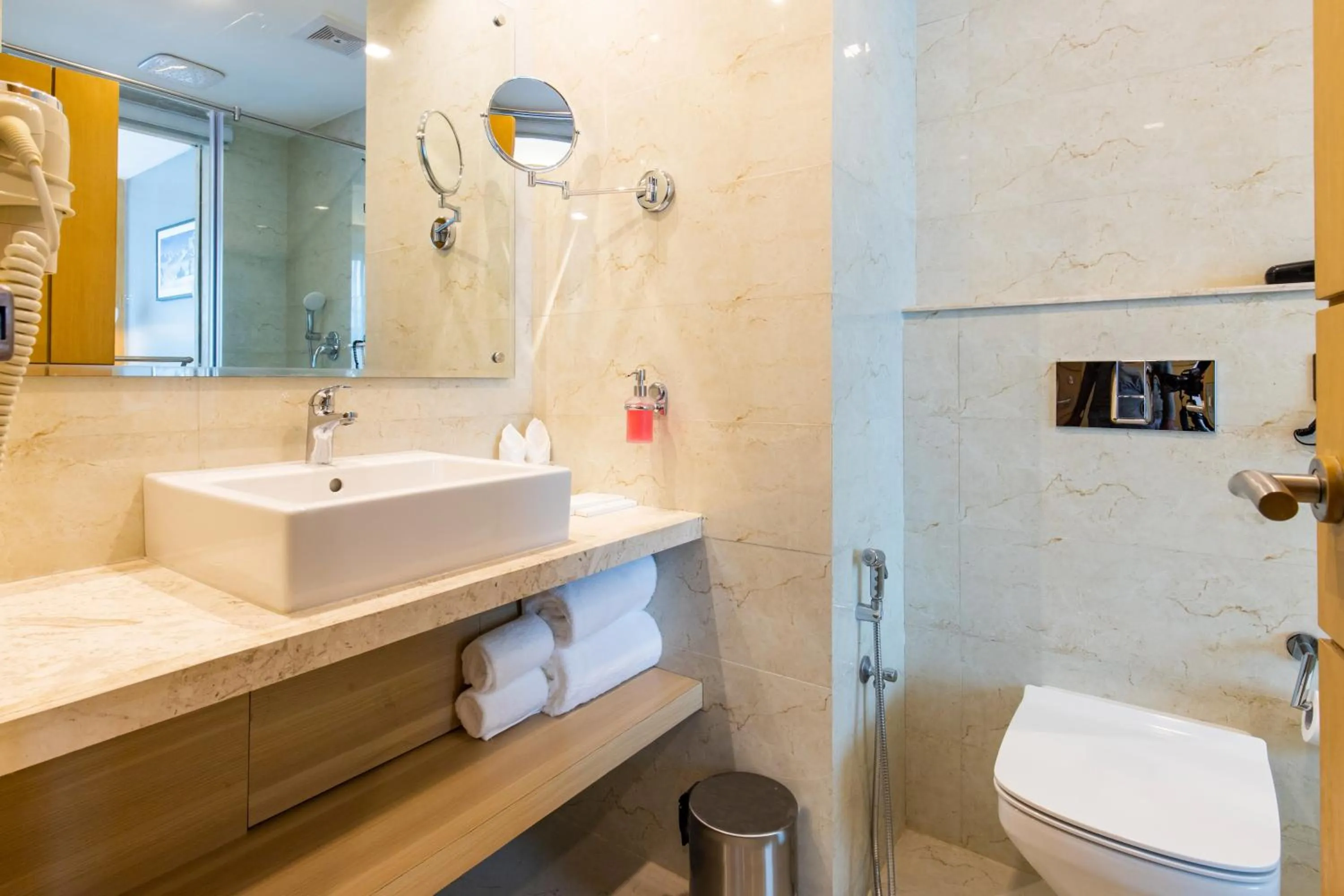 Bathroom in Hotel Siraichuli