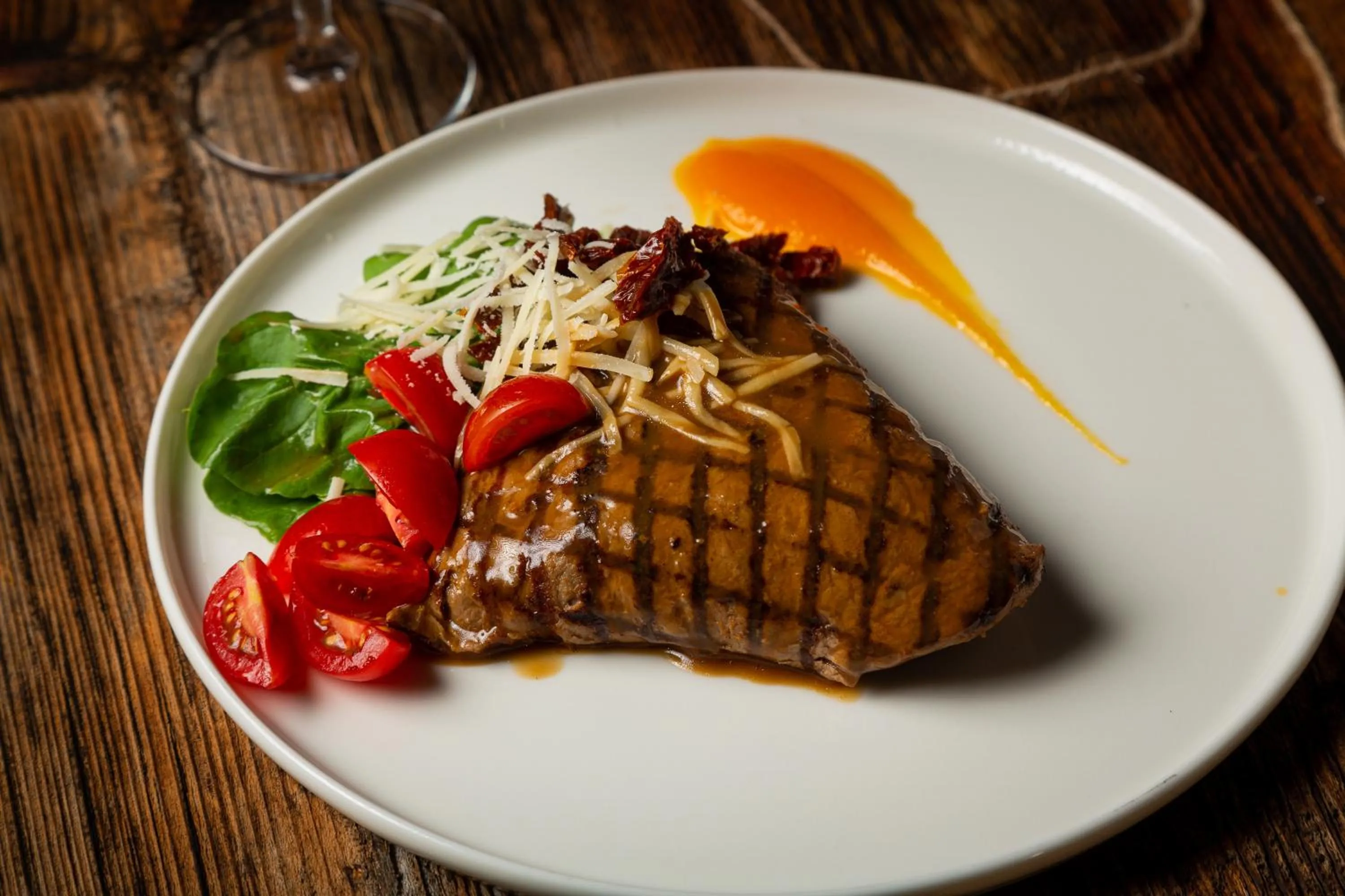 Restaurant/places to eat in Levor Hotel