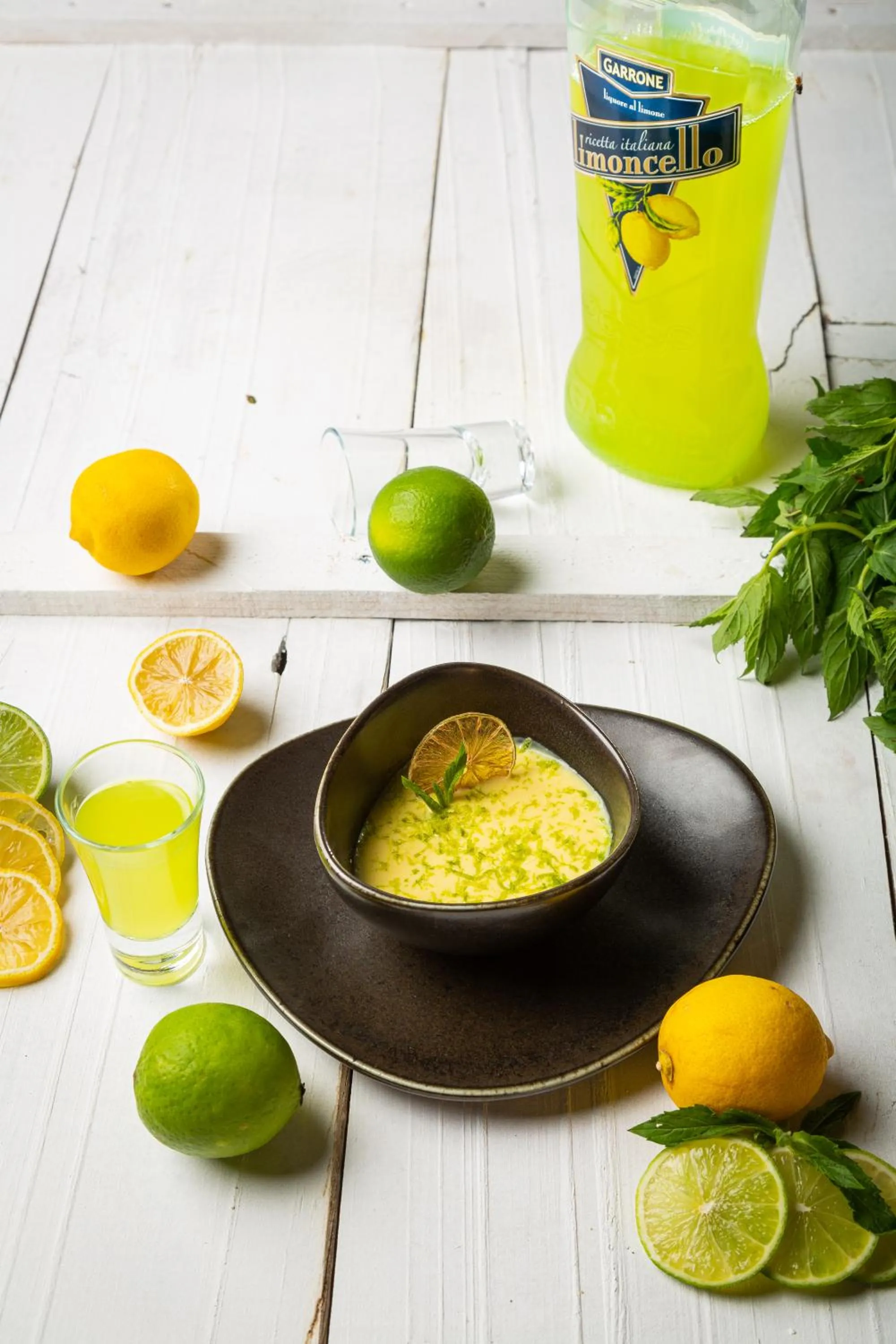 Restaurant/places to eat in Levor Hotel