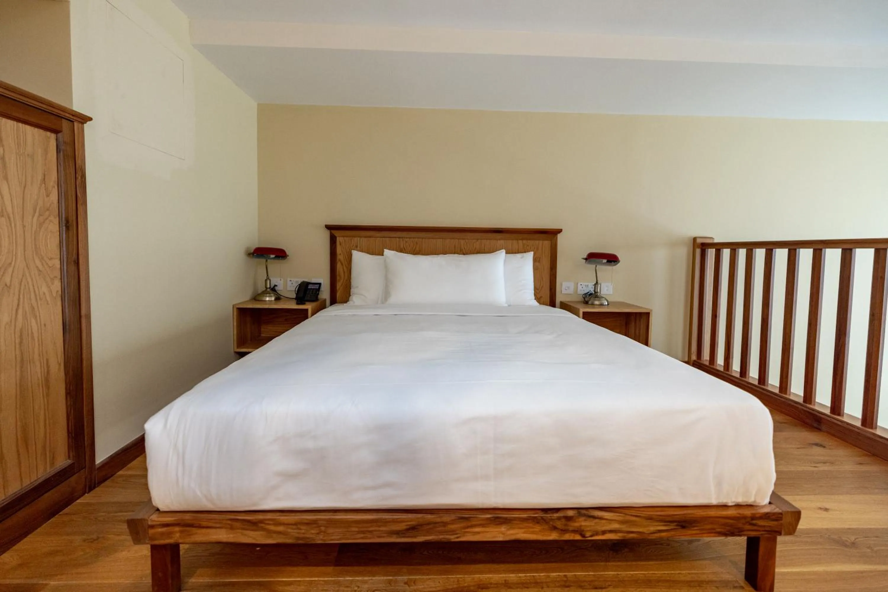 Bed in Limehouse Library Hotel