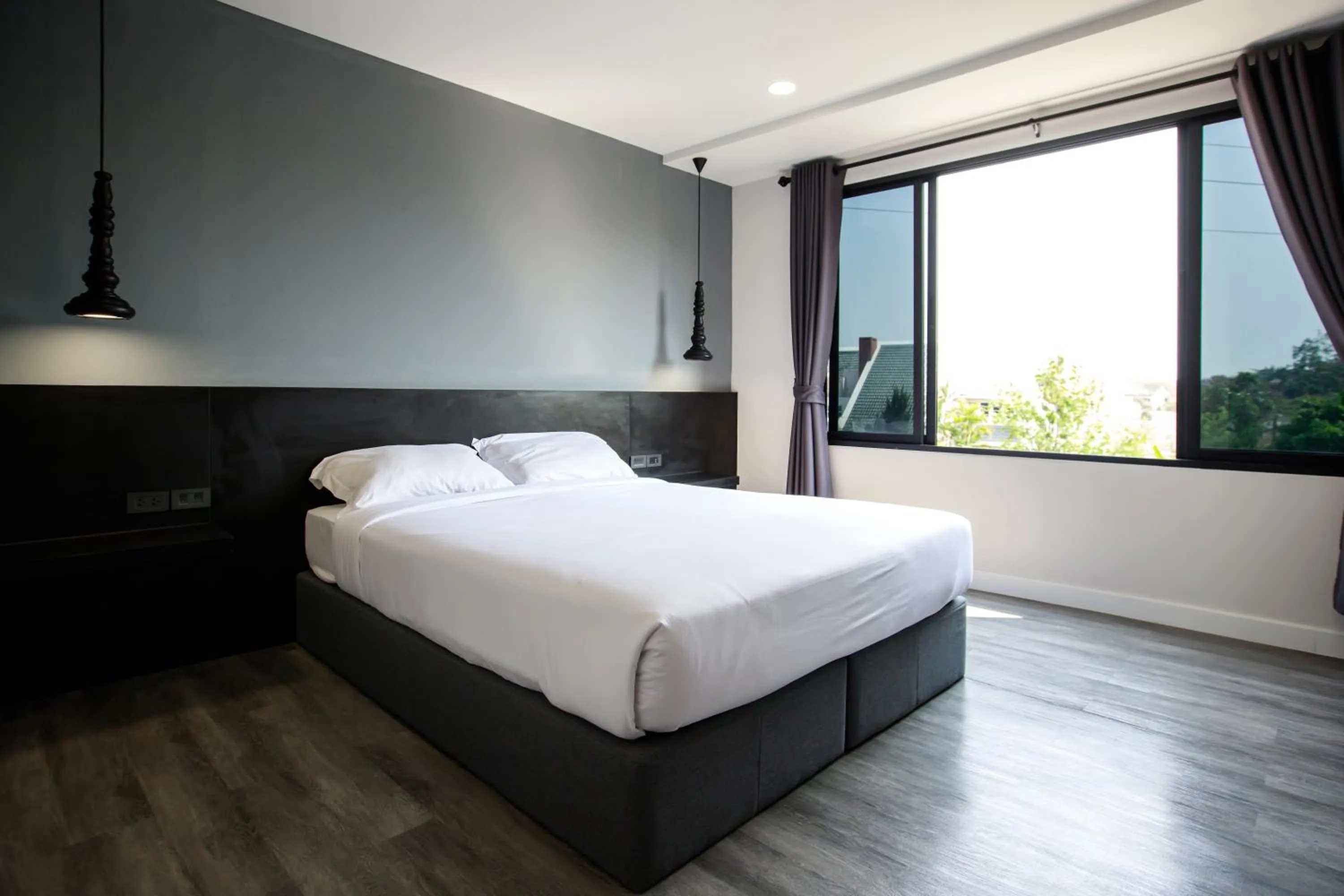 Bed in SR Grand Hotel Chiangmai