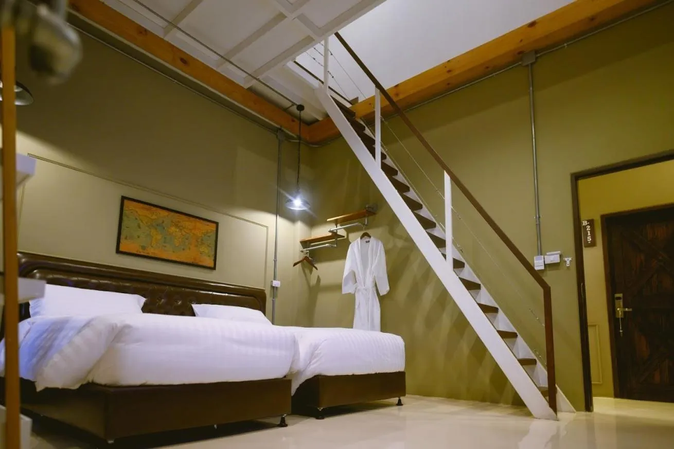 Bed in Dream Factory Hotel