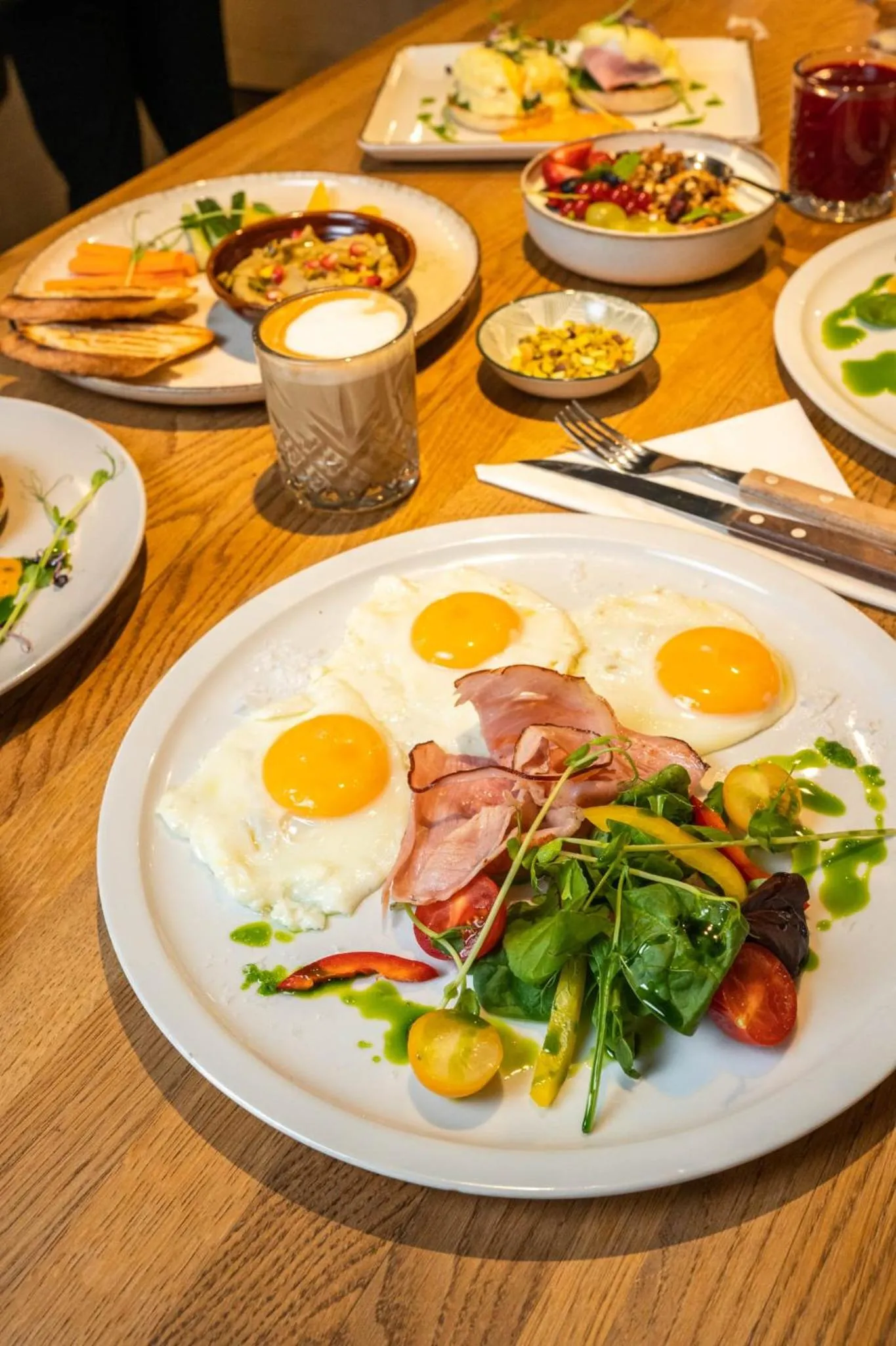 Breakfast in Budapest Eye- Boutique Suites, by BQA