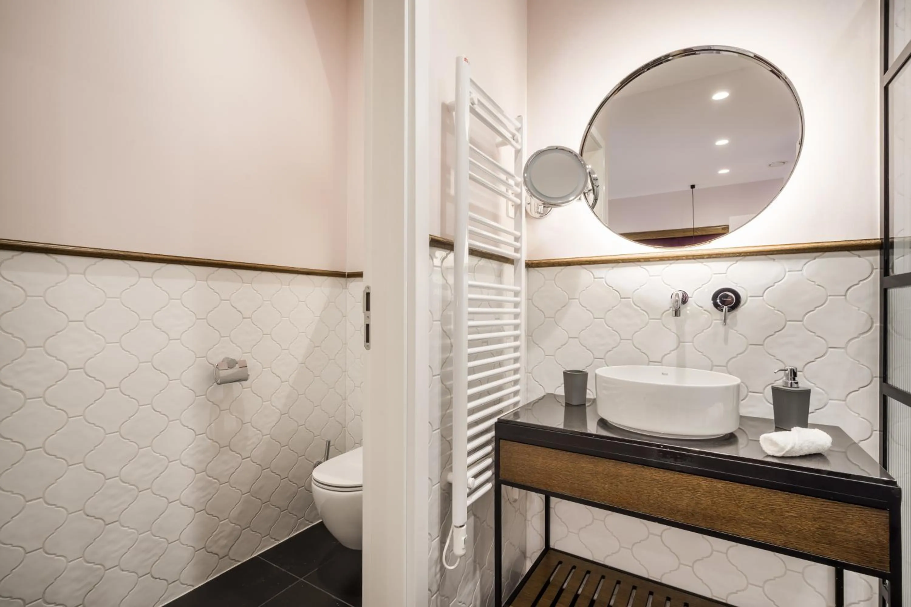 Bathroom in Budapest Eye- Boutique Suites, by BQA