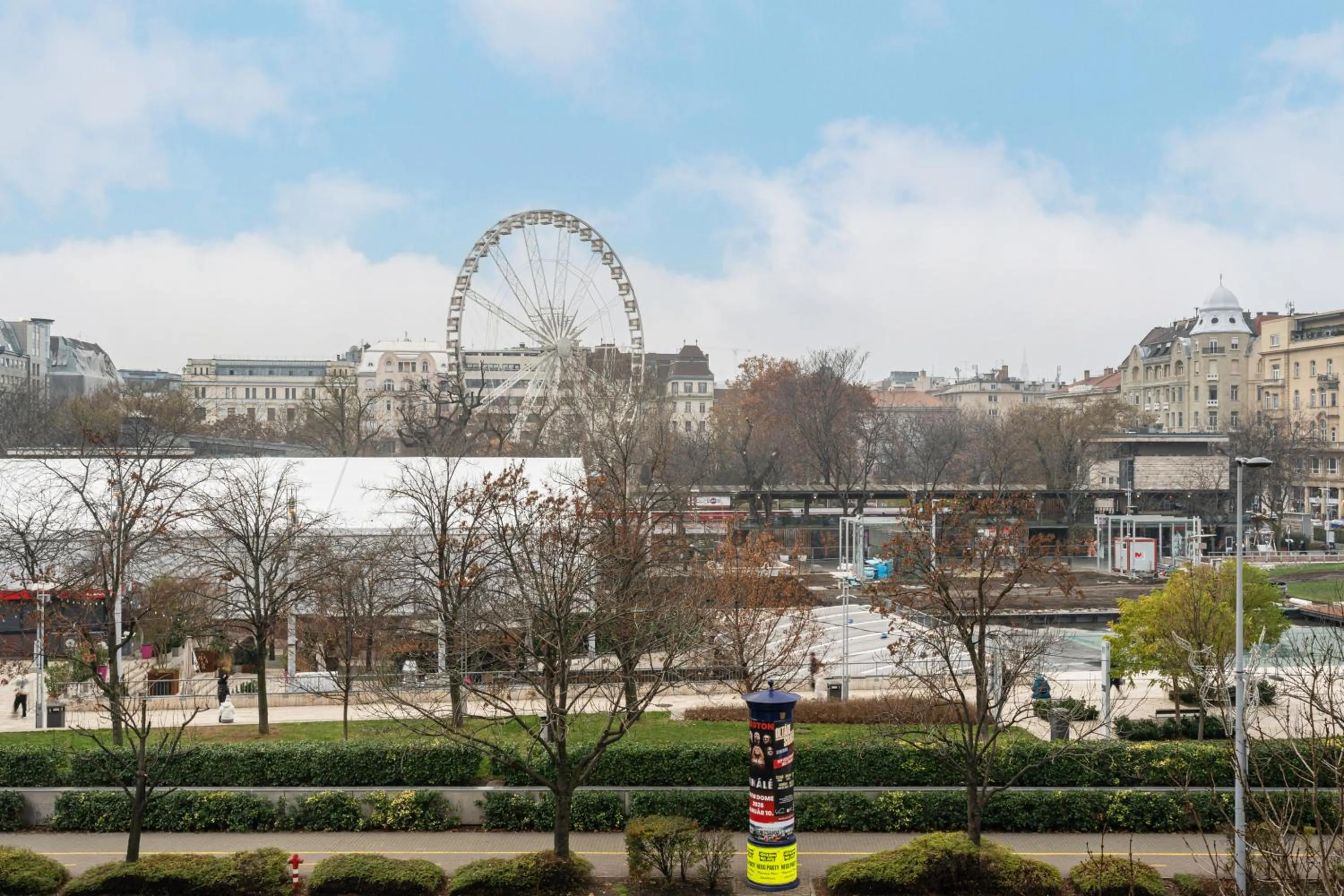 Budapest Eye- Boutique Suites, by BQA